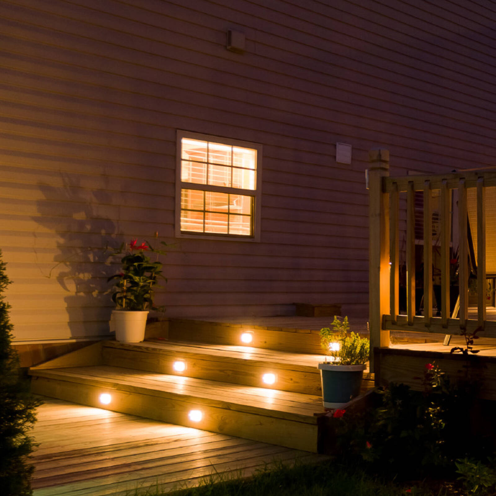 Brilliant Lennox Warm White LED Deck Light Add-On Kit 4 Pack 20943/16