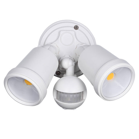 Brilliant Raptor III White Twin LED Security Light 20W Motion Sensor Outdoor 22605/05