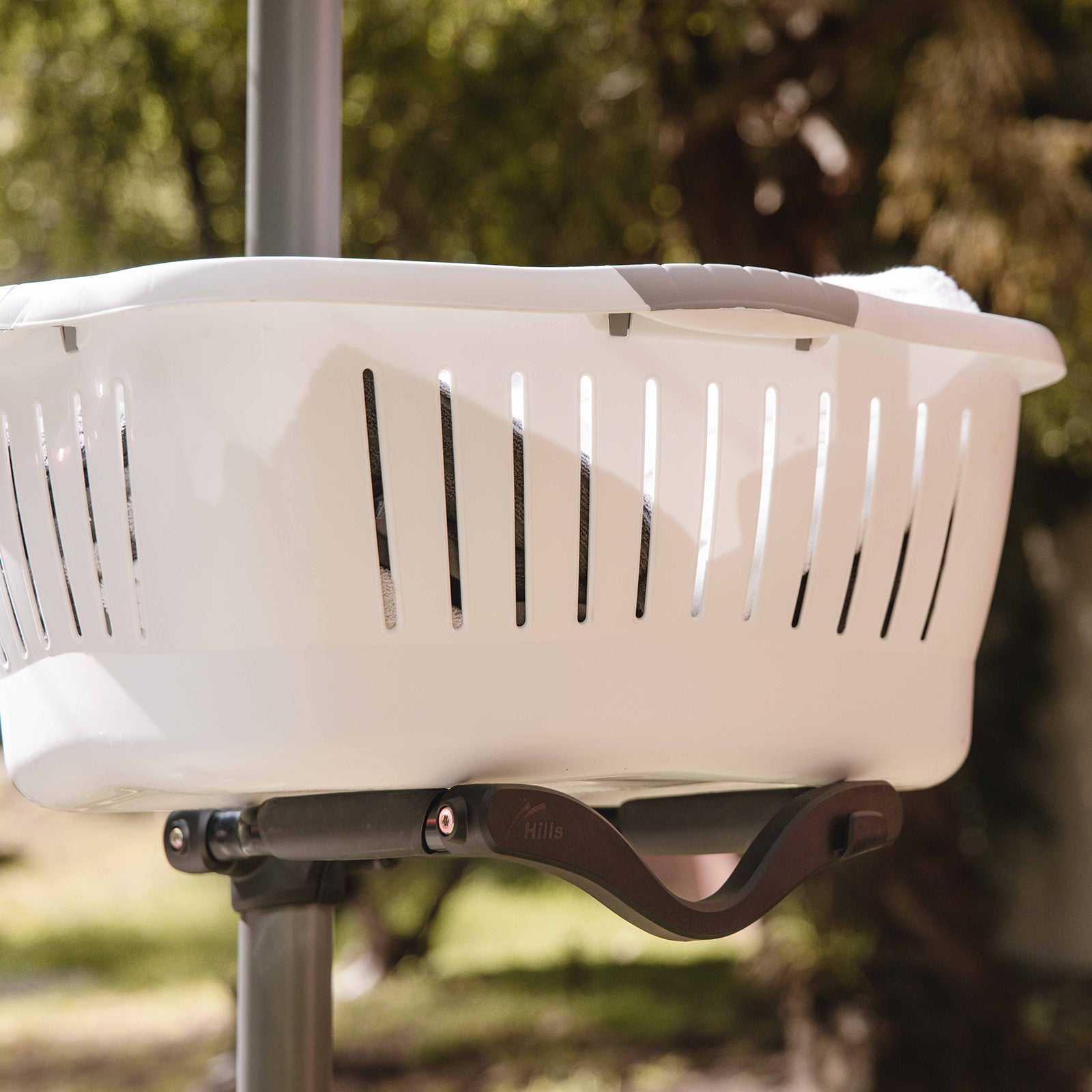Hills Galvanised Steel Laundry Basket Holder Clothesline Accessory