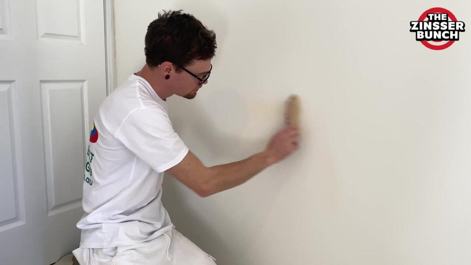 Zinsser B-I-N 3.78L White Shellac-Based Primer Sealer Stain Blocker Interior Tintable