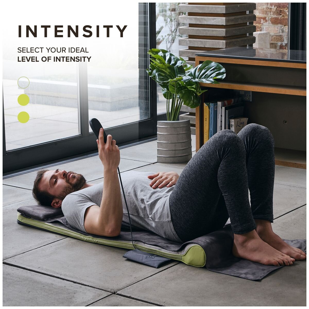 HoMedics Stretch+ back stretching mat - seven air chambers, six guided programs, remote, grey - YMM-2000-AU