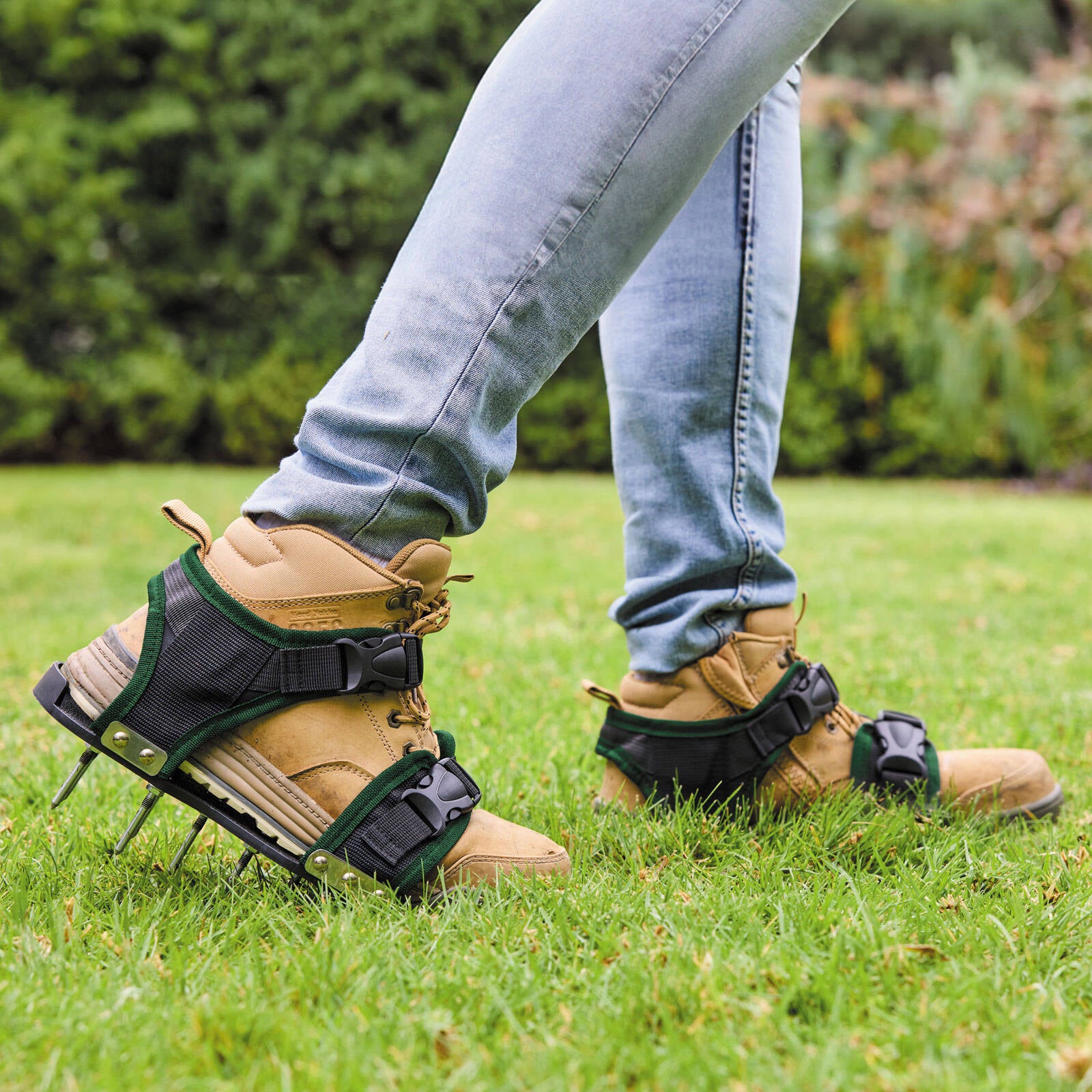 Cyclone Lawn Aerator Sandals 1 Pair