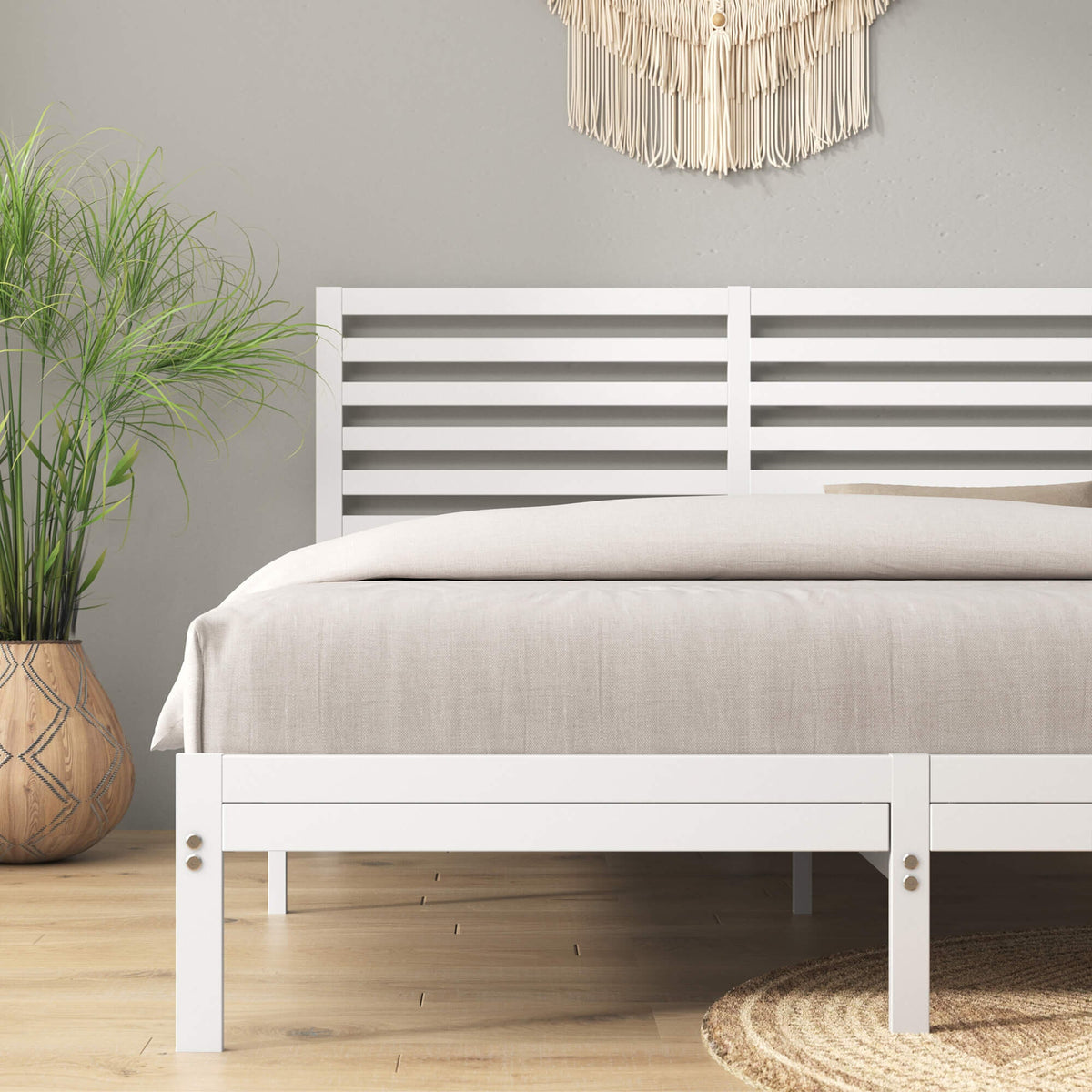 Zinus Double Metal and Bamboo Bed Frame - White Steel Frame, Bamboo Headboard Accent - AU-FBOBH3ZC-35D