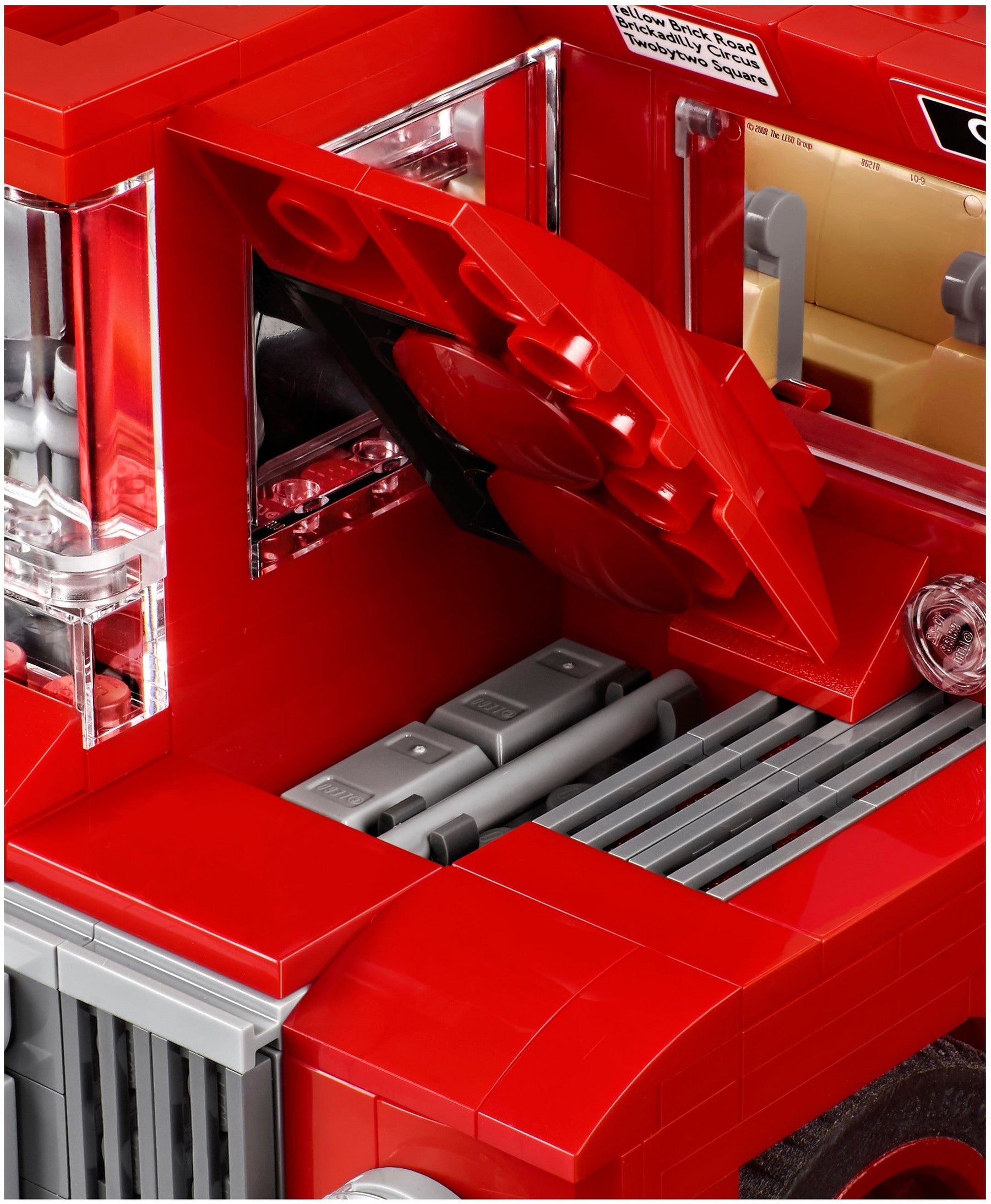 LEGO 10258 Creator Expert London Bus - SuperSaverAU - view 4