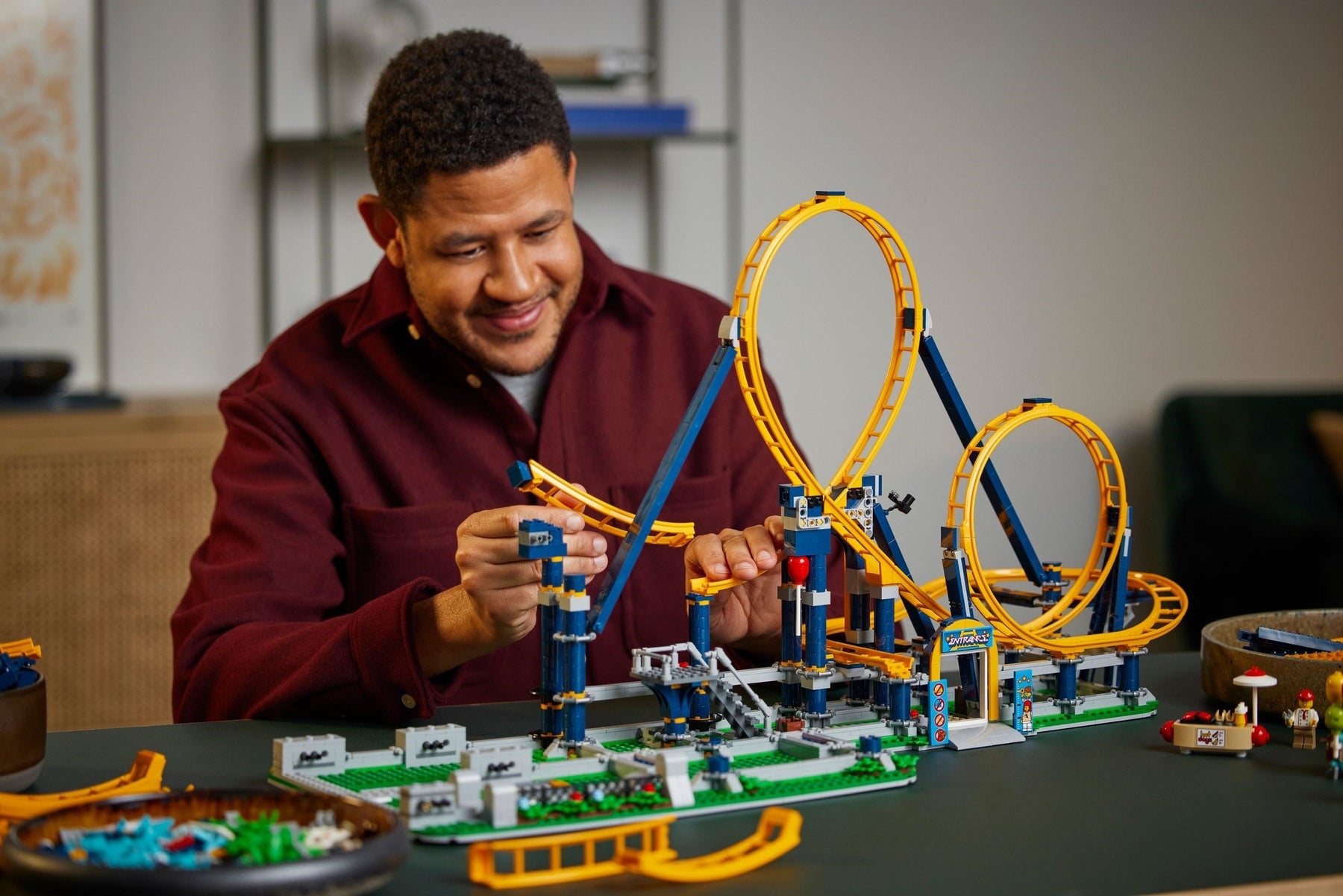 LEGO 10303 Loop Coaster: Build a Thrilling Fairground Icon - SuperSaverAU - view 2