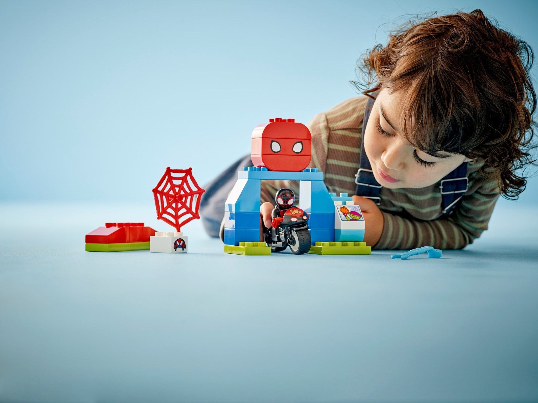 LEGO DUPLO 10424 Marvel Spidey’s Motorcycle Adventure - SuperSaverAU - view 3