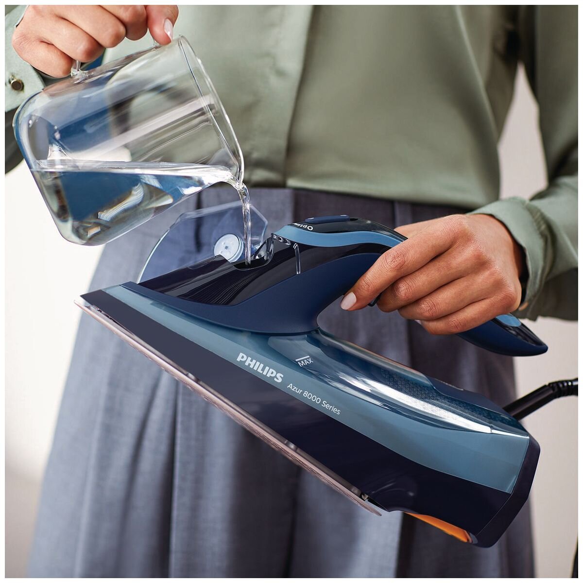 Philips Azur 8000 Series steam iron - 2400W, 240g steam boost, SteamGlide Elite soleplate - DST8020-20