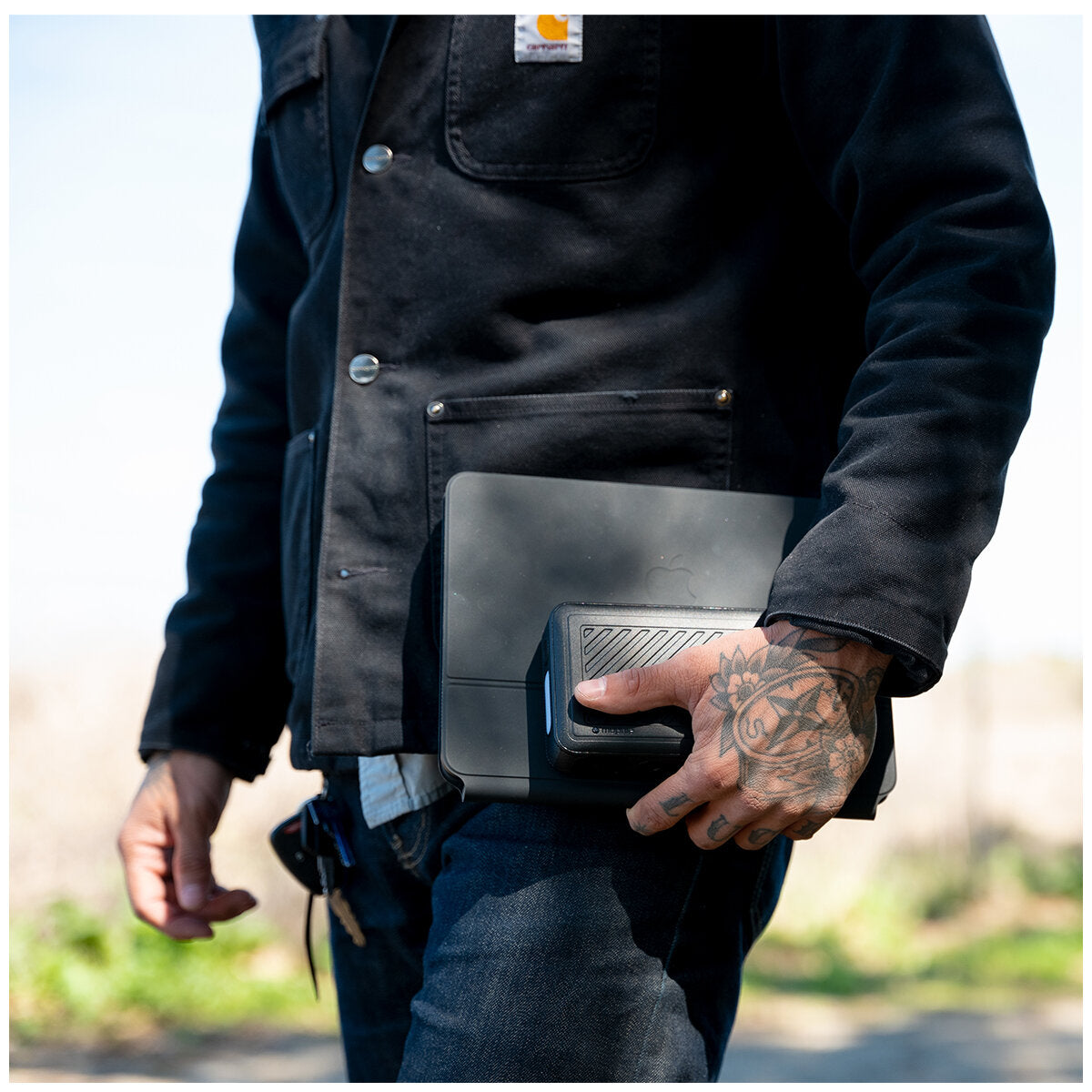 mophie Powerstation Go Rugged Compact With Car Jump Starter - SuperSaverAU - view 9