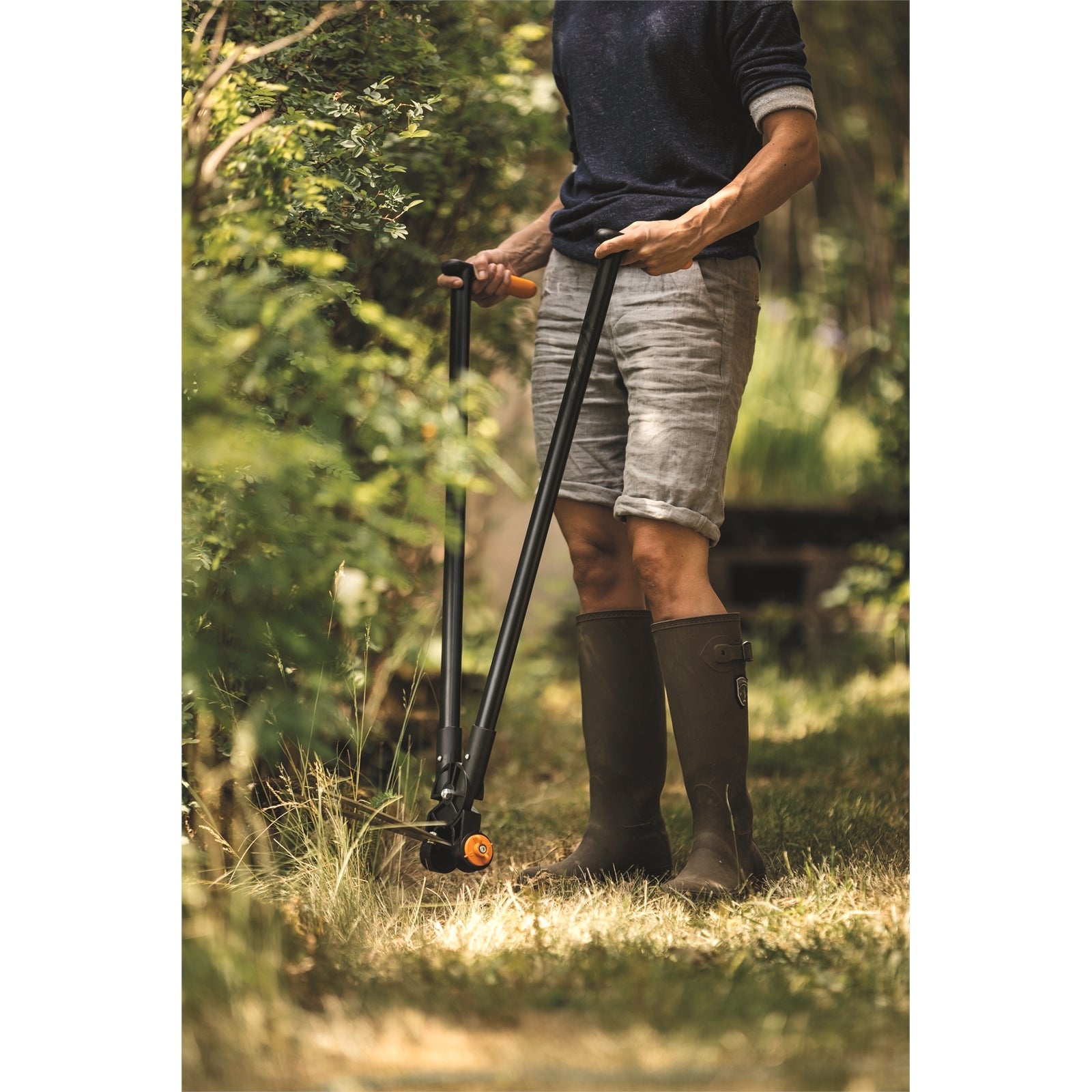 Fiskars PowerLever Grass & Hedge Shears with Stainless Steel Blade & Rotating Head