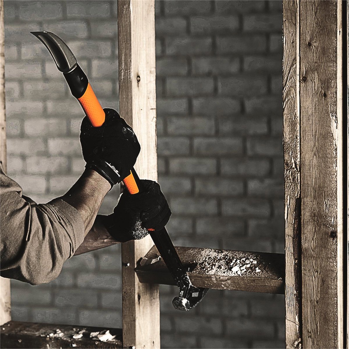 Fiskars Pro IsoCore 2.4kg Steel Demolition Tool