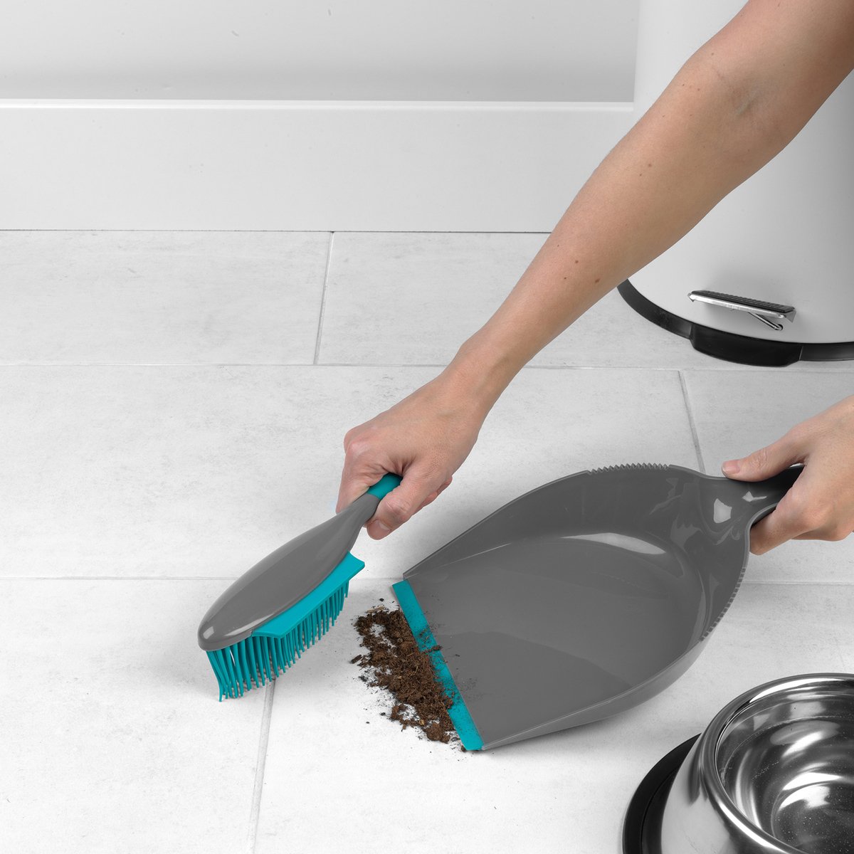 Beldray Pet Plus Dustpan and Brush Set with Rubber Edge and Scraper Lip