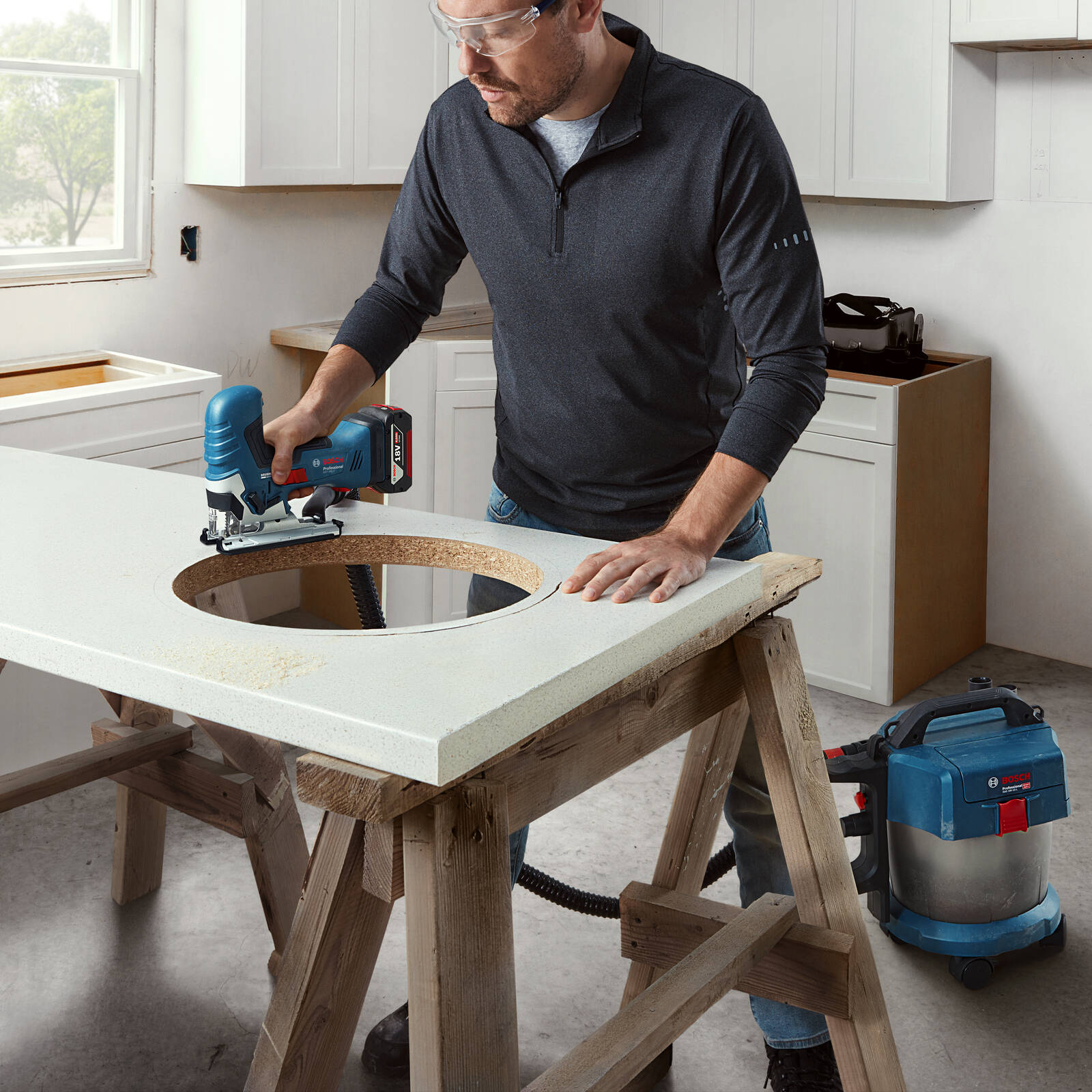 Bosch Professional 18V Cordless Jigsaw GST 18V-125 B - Skin Only, Bow Handle