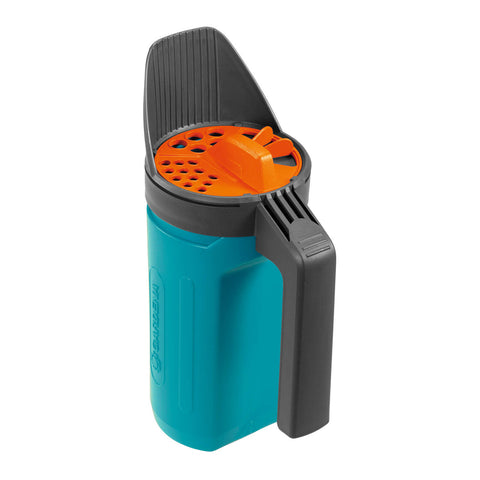 GARDENA Small Handheld Seed & Fertiliser Spreader 25sqm