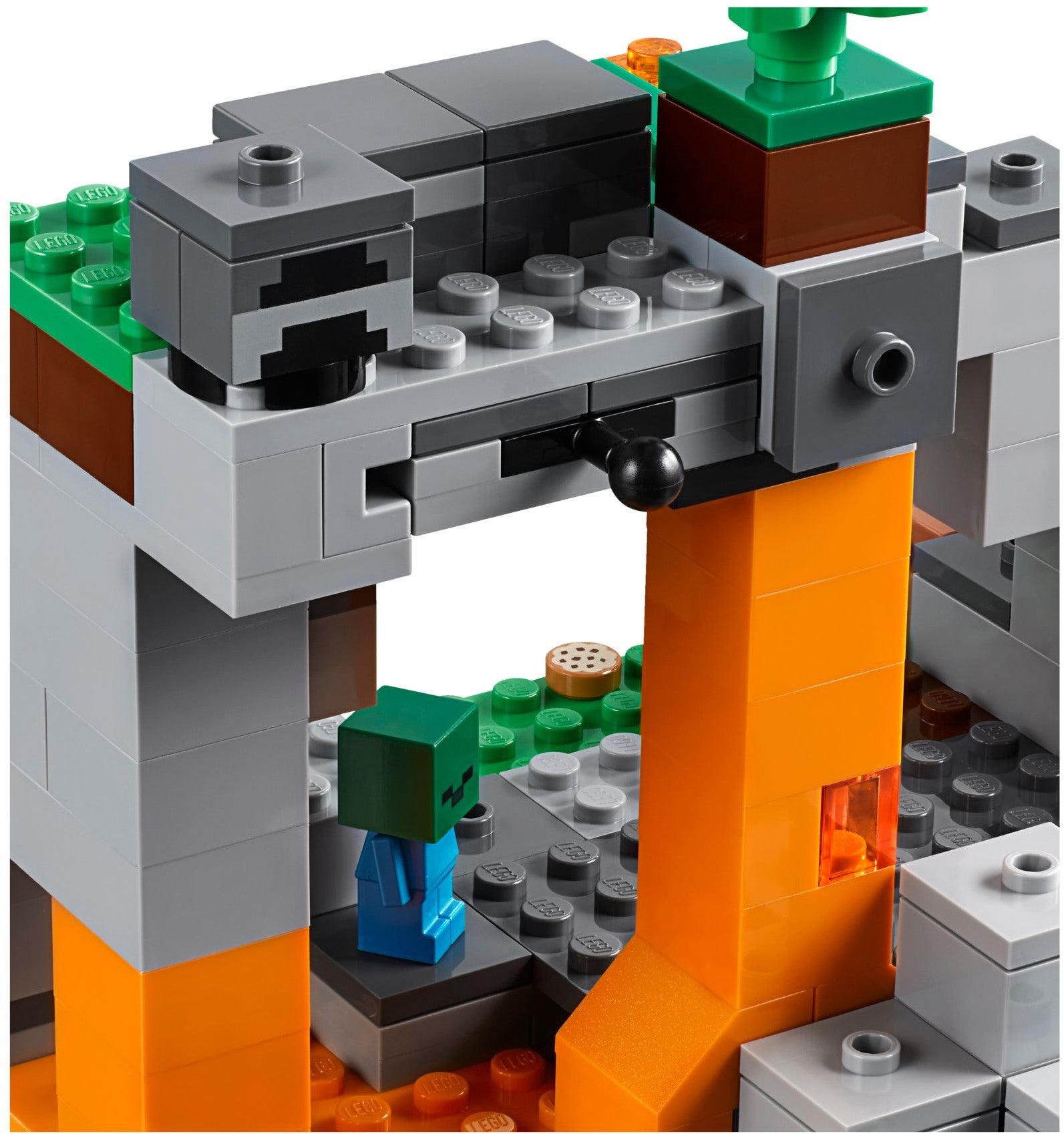 LEGO 21141 The Zombie Cave Minecraft Set - SuperSaverAU - view 4