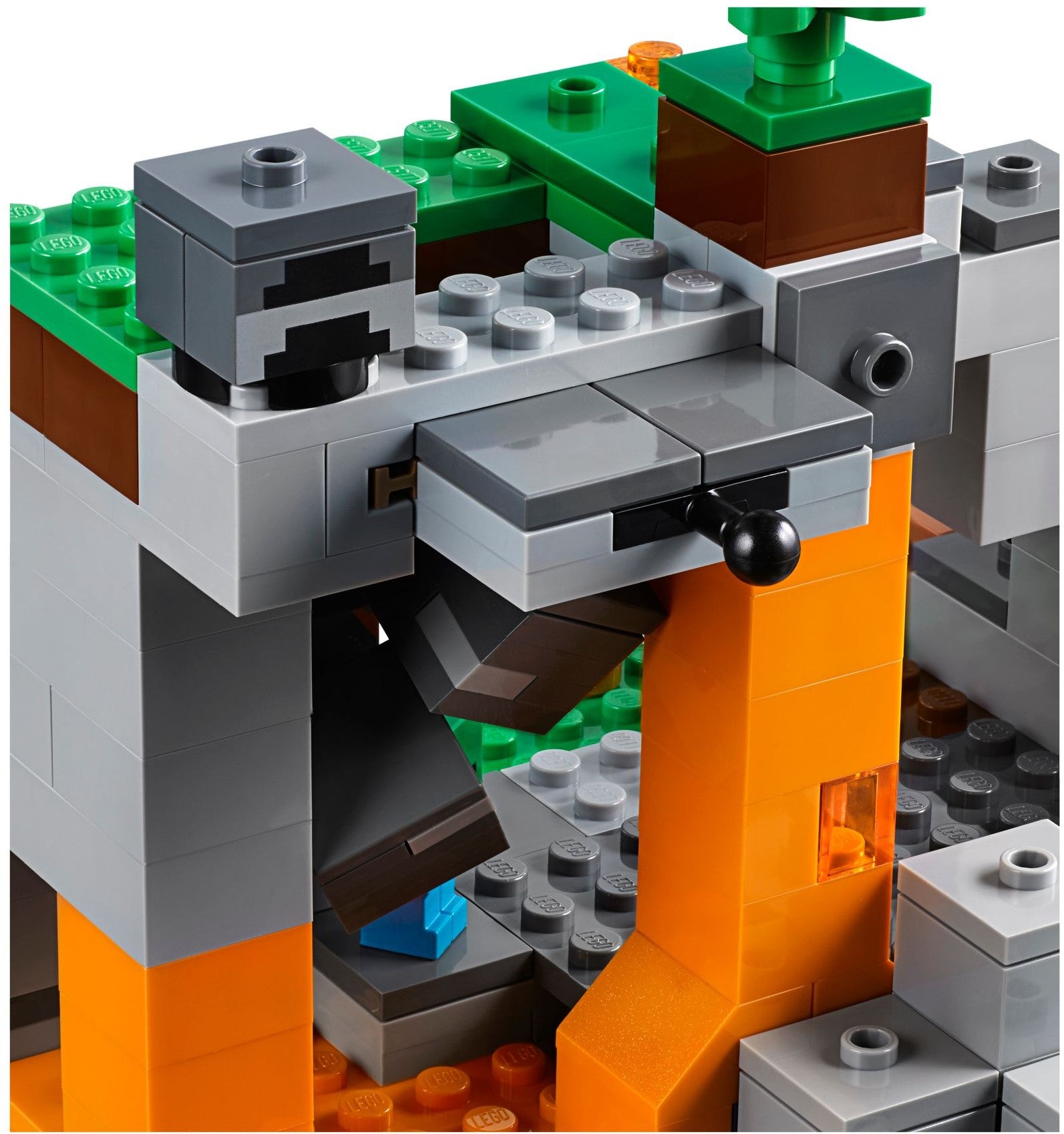 LEGO 21141 The Zombie Cave Minecraft Set - SuperSaverAU - view 5