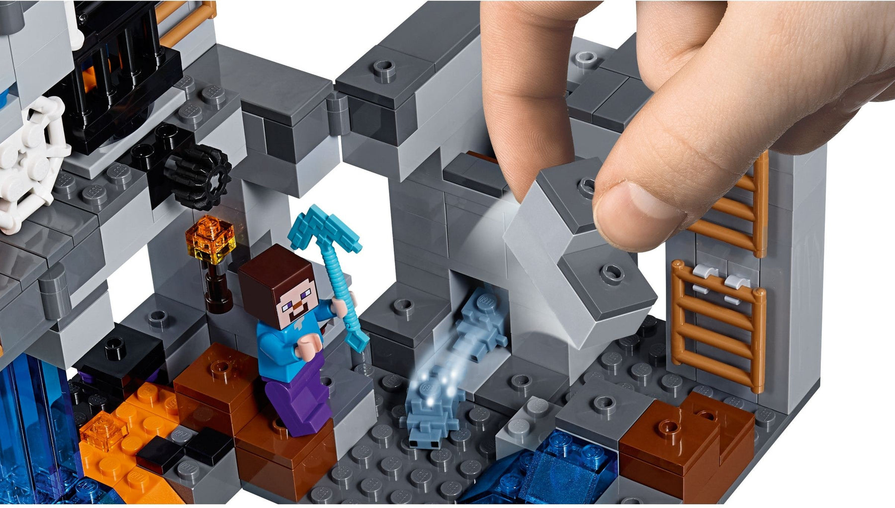 LEGO 21147 Minecraft The Bedrock Adventures - SuperSaverAU - view 4
