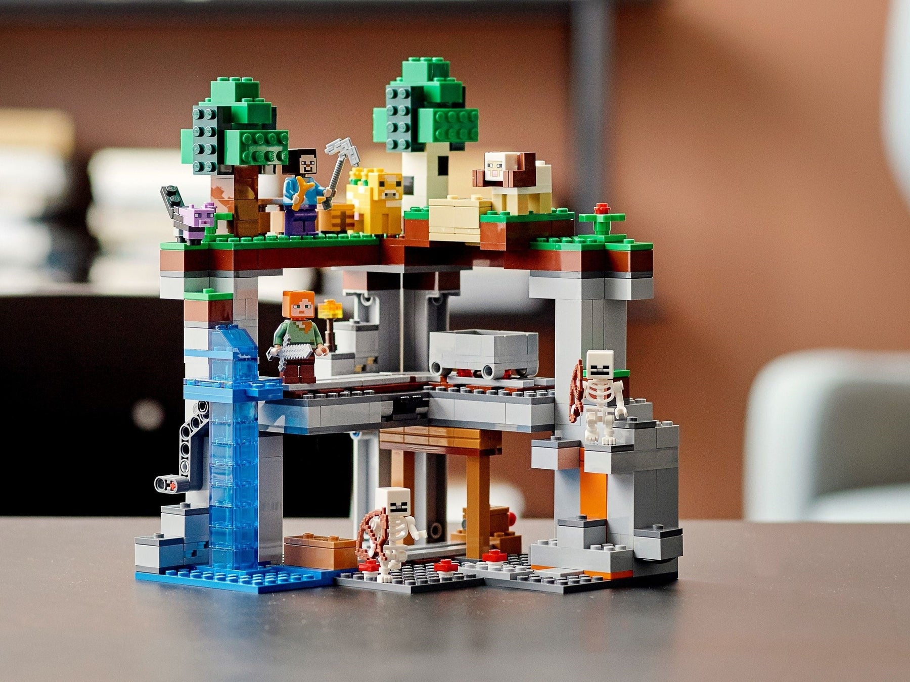 LEGO 21169 Minecraft The First Adventure Playset - SuperSaverAU - view 4