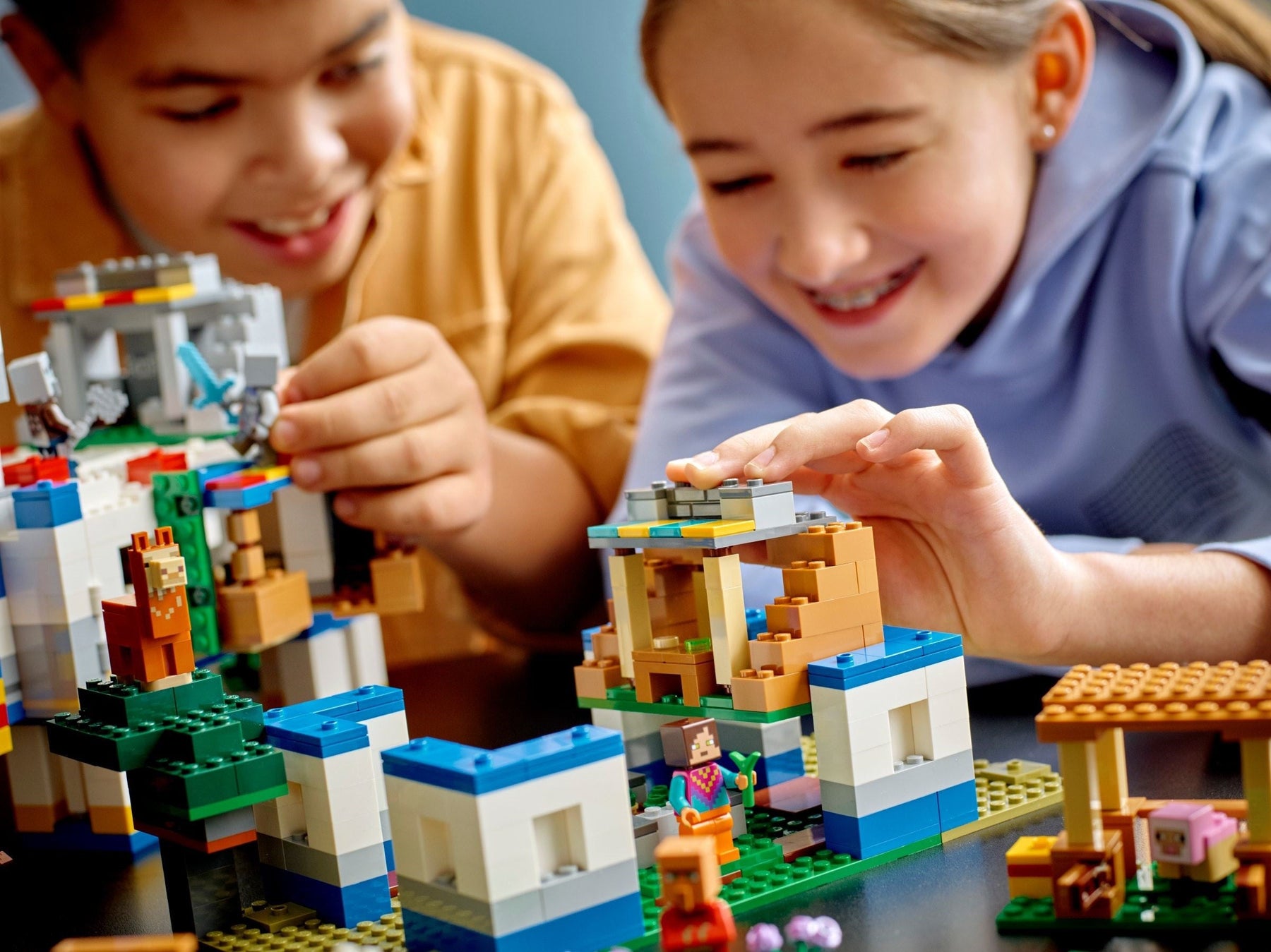 LEGO 21188 Minecraft The Llama Village Playset - SuperSaverAU - view 7