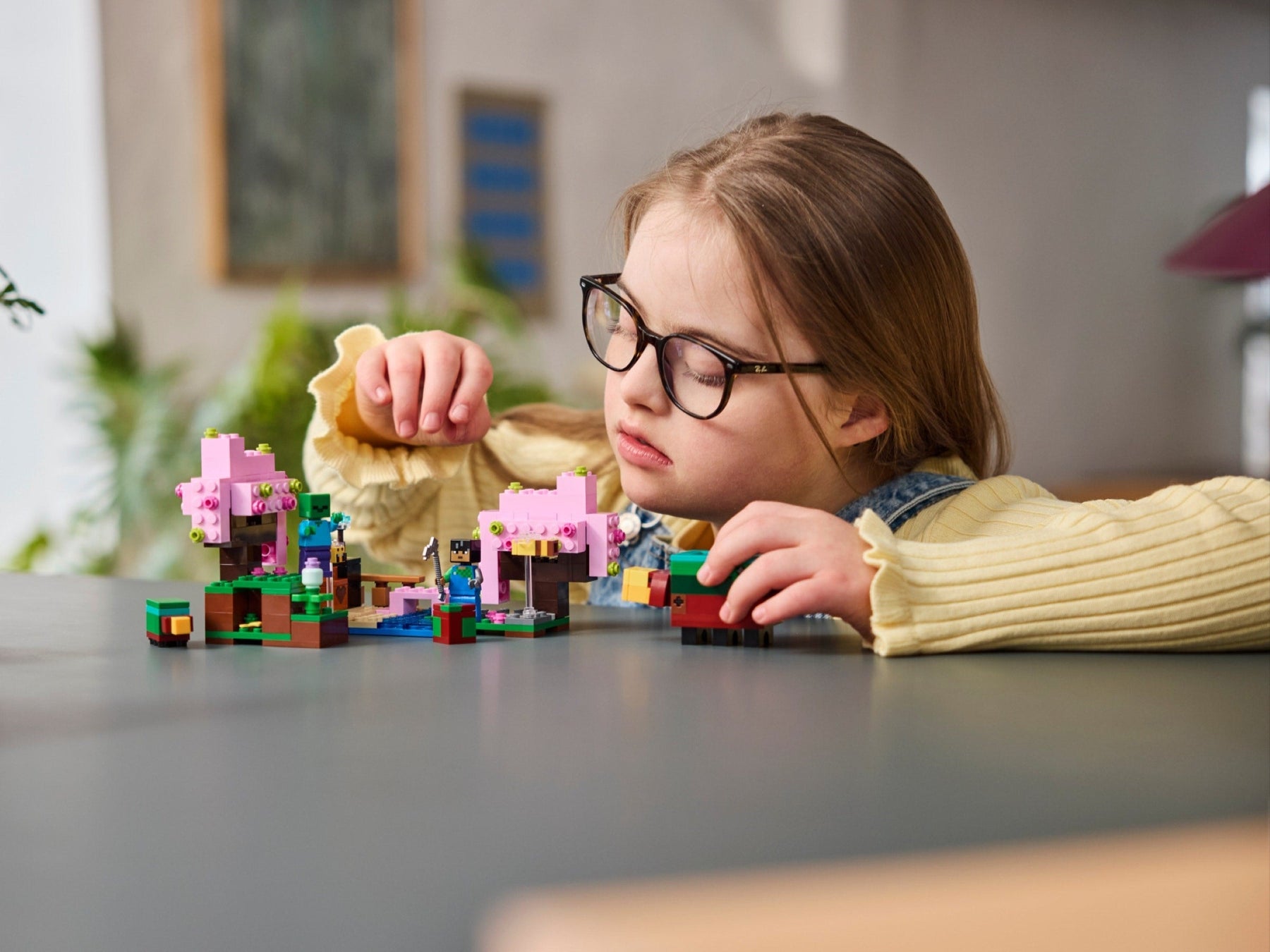 LEGO Minecraft 21260 The Cherry Blossom Garden - SuperSaverAU - view 7