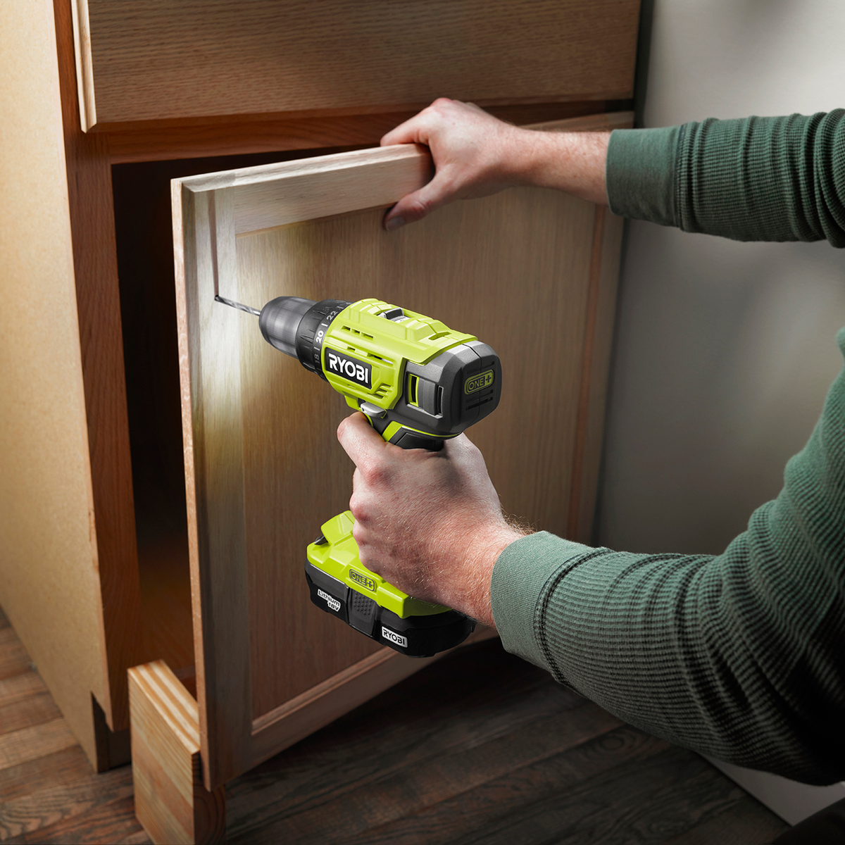 Ryobi 18V ONE+ Home Essentials Kit - 18V Drill Driver - 35-Piece Set - 4.5kg - SuperSaverAU - view 4