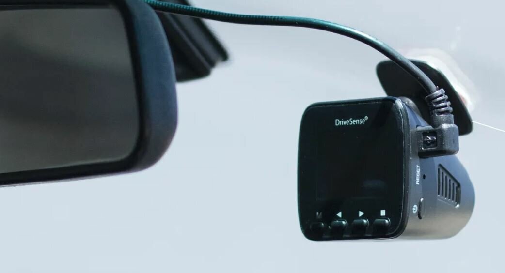 Andatech compact black dash cam - built-in 180mAh rechargeable battery, 1 year warranty - DVS-SPOTTER