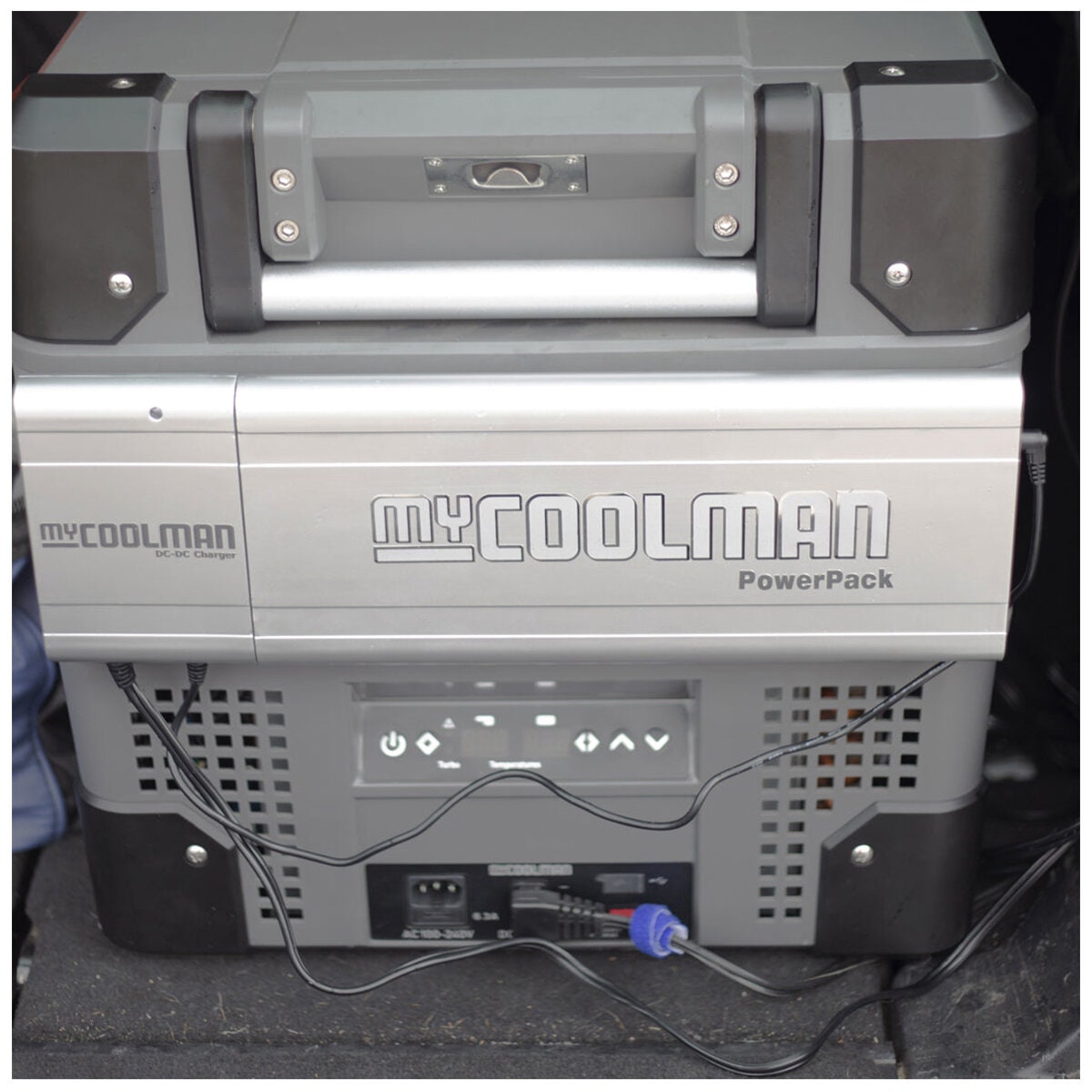 myCOOLMAN DC to DC charger for the CPP15 portable power pack - magnetic mount, slimline, black - CDC3A