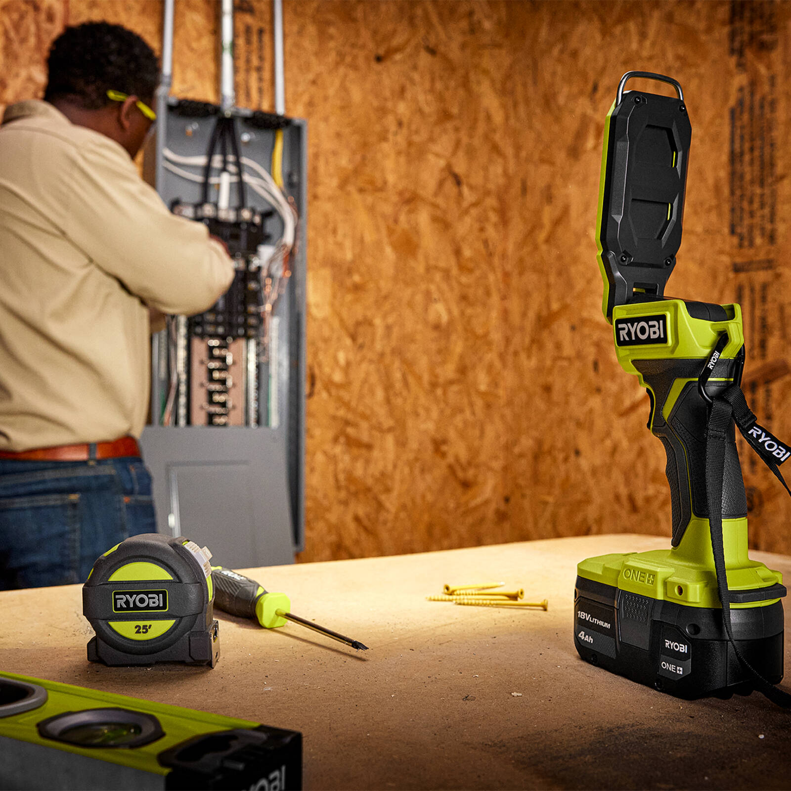 Ryobi 18V ONE+ Stick Light RSL18 (Tool Only) 800lm Portable Work Light