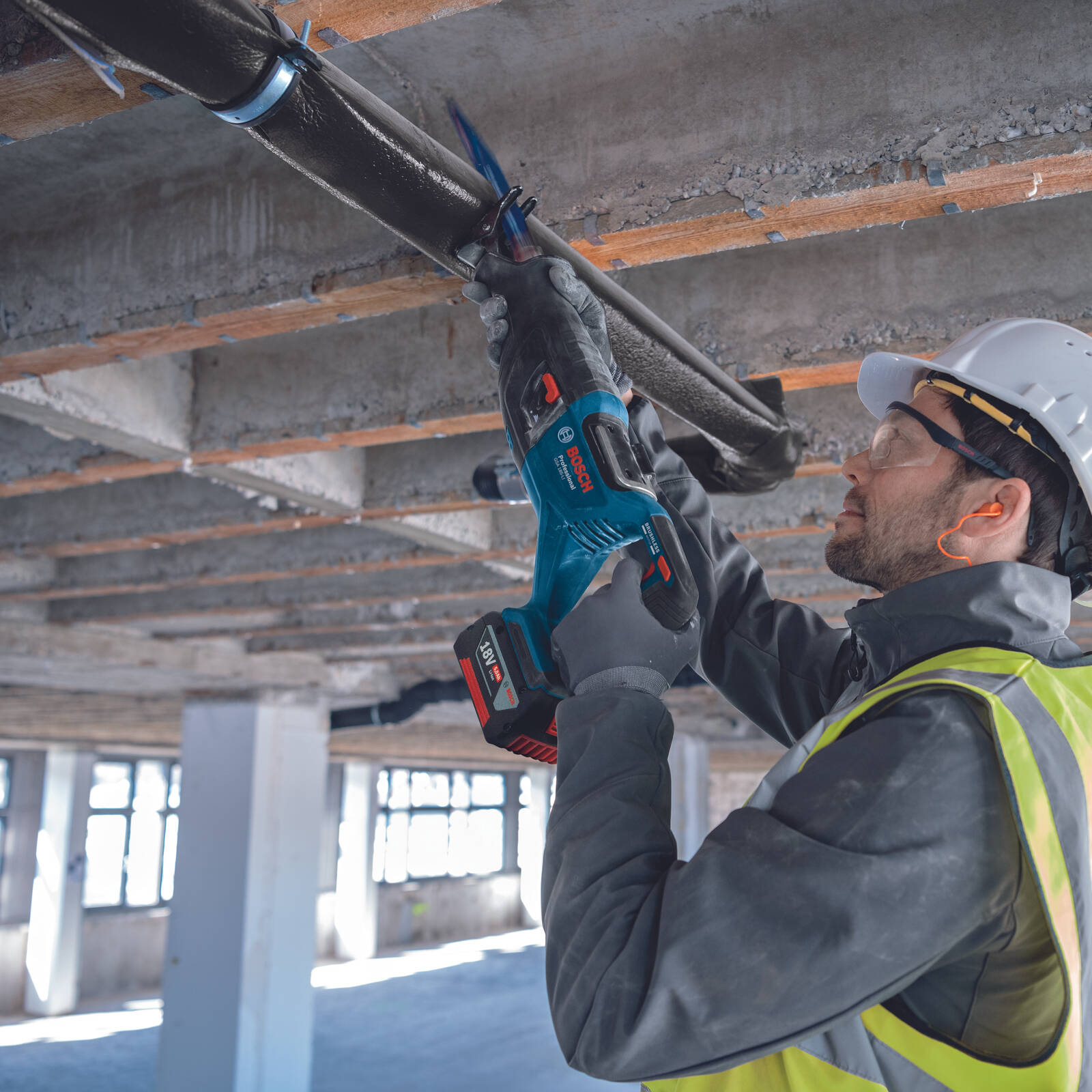 Bosch Professional 18V BITURBO 28mm Cordless Reciprocating Saw - Skin Only GSA 18V-28