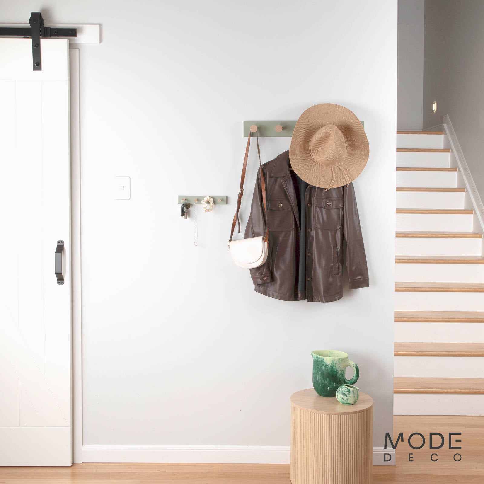 MODE 4 Timber Hooks On Green Board Key Rack 245mm Entryway Key Holder