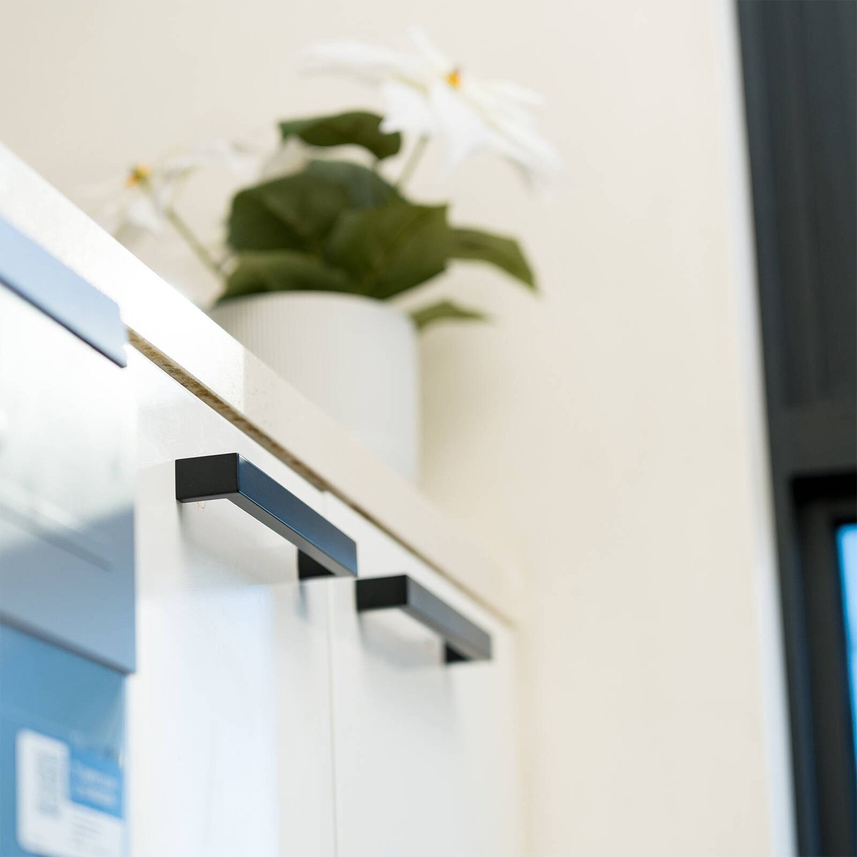 Taskmaster 192mm Black Matte Hollow Rectangle Steel Cabinet Handle
