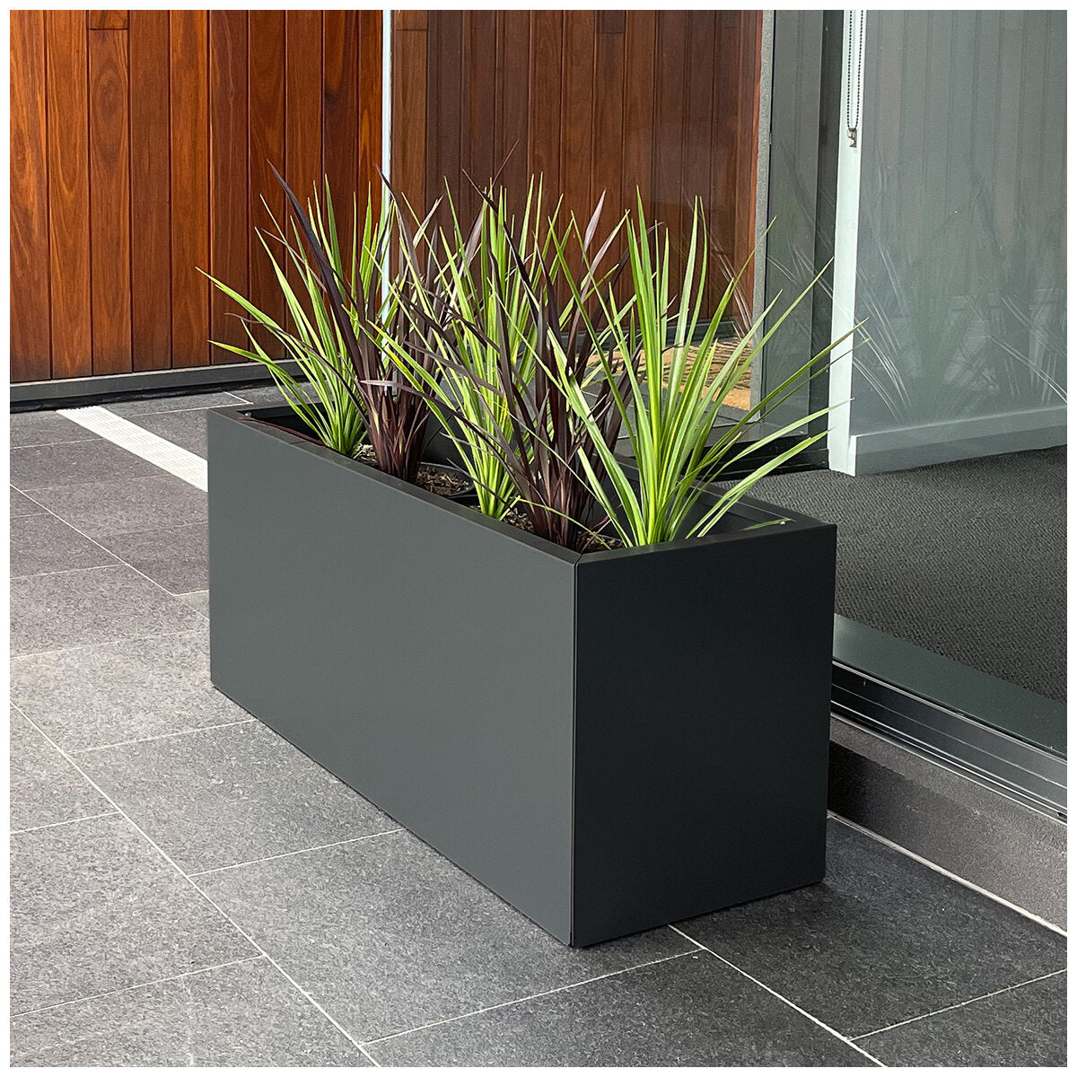 Greenlife Charcoal Designer Planter Box 900 x 340 x 400mm, Galvanised Steel, 122L - SuperSaverAU - view 2