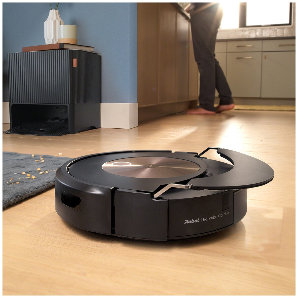 iRobot Roomba Combo j9+ Vacuum And Mop C975800 - SuperSaverAU - view 9