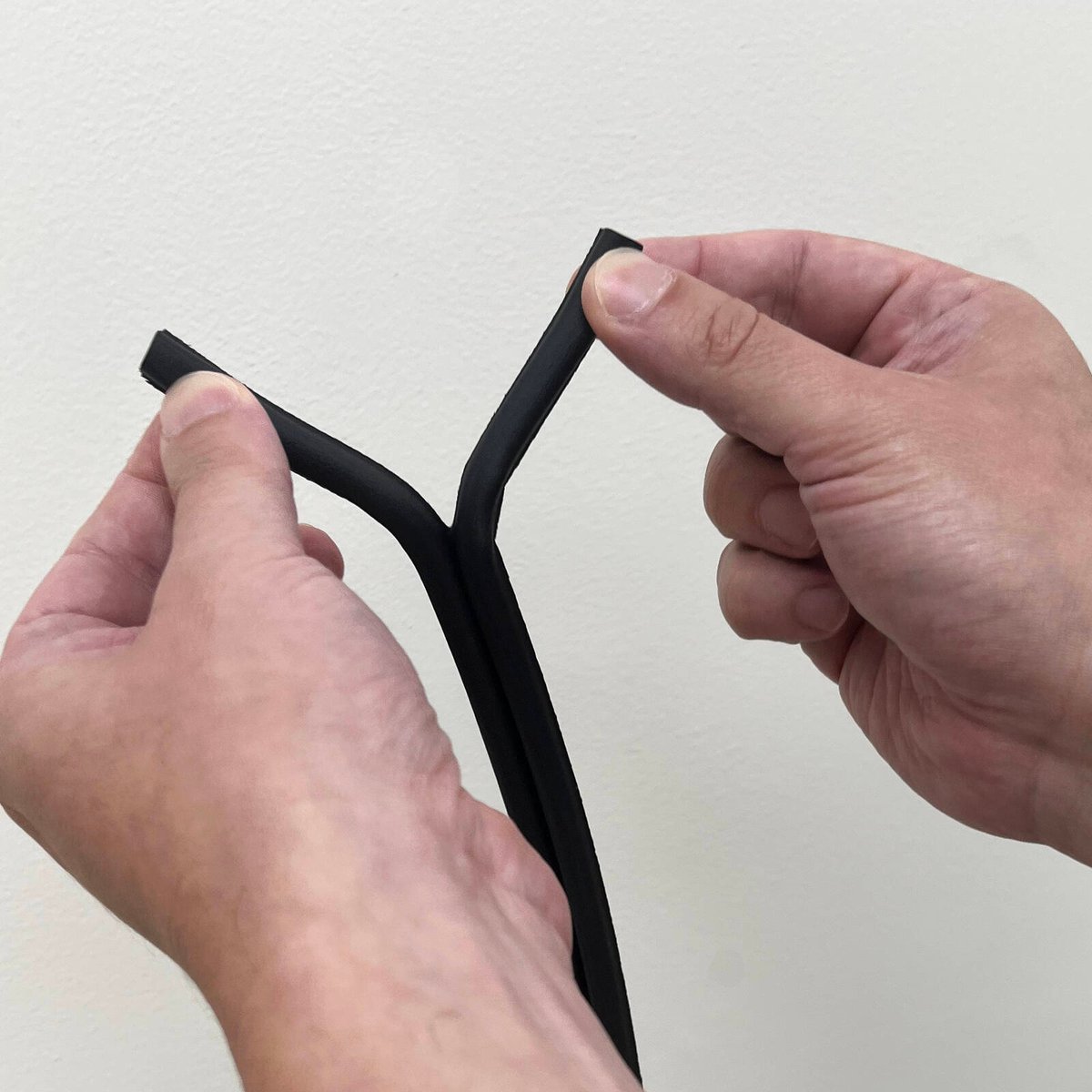 Syneco 6 x 9mm x 5m Black EPDM Door & Window Weather Seal