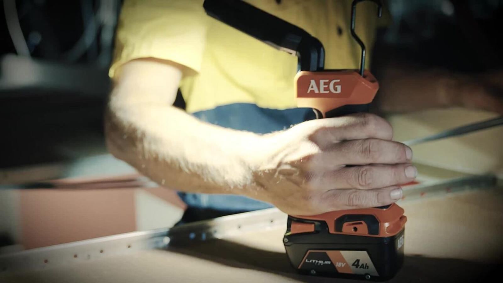 AEG 18V LED Stick Light Skin Only A18SL0