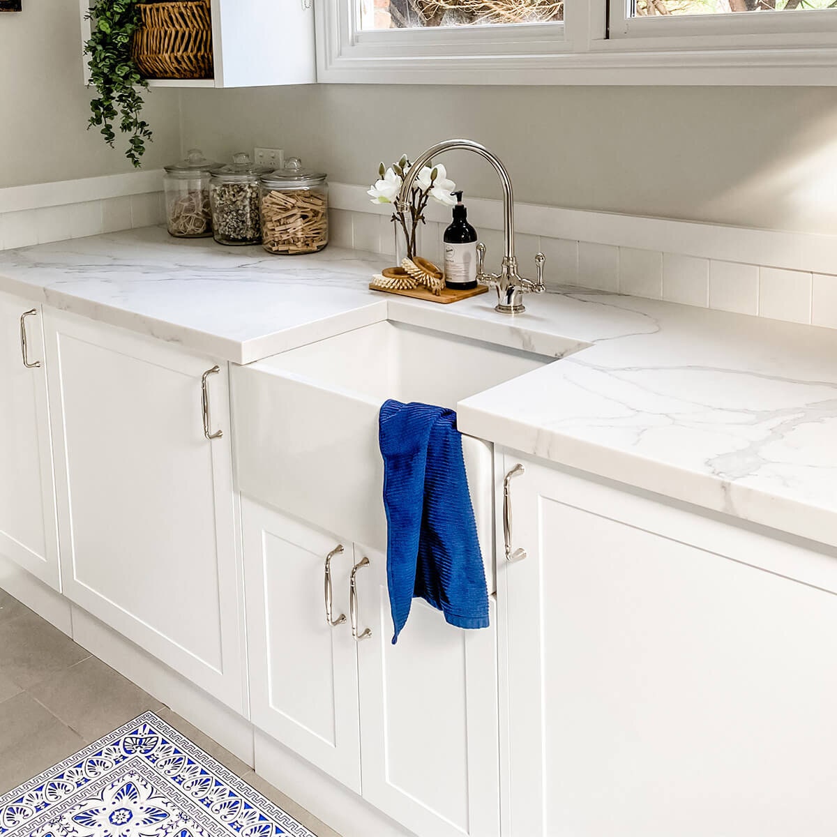 Turner Hastings Patri 60 x 46 butler sink - single bowl, white fireclay, undermount, no drainer - PA60FS-F