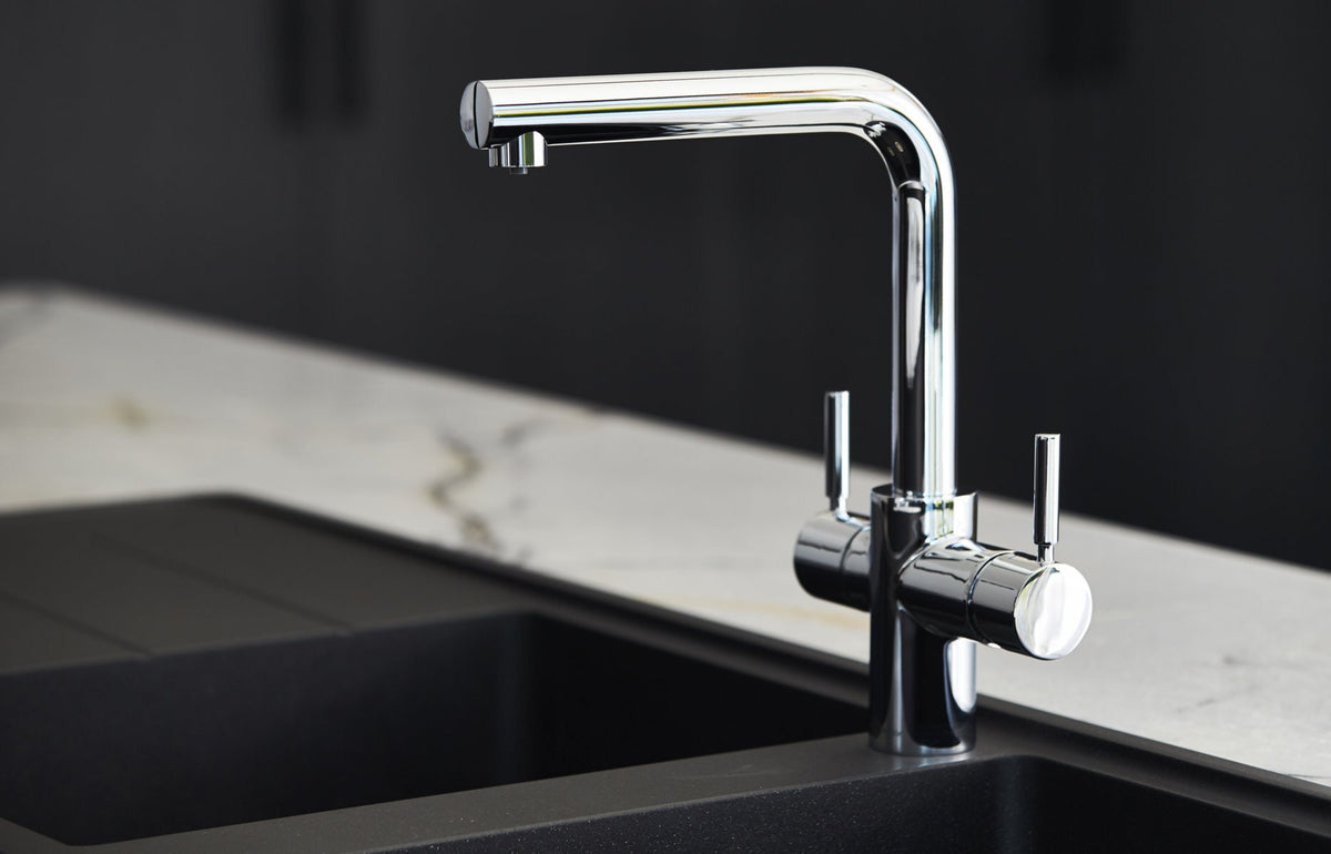 InSinkErator Multitap 3N1 L-shape steaming hot water tap - chrome finish, 2.5L NeoTank - 3003LC