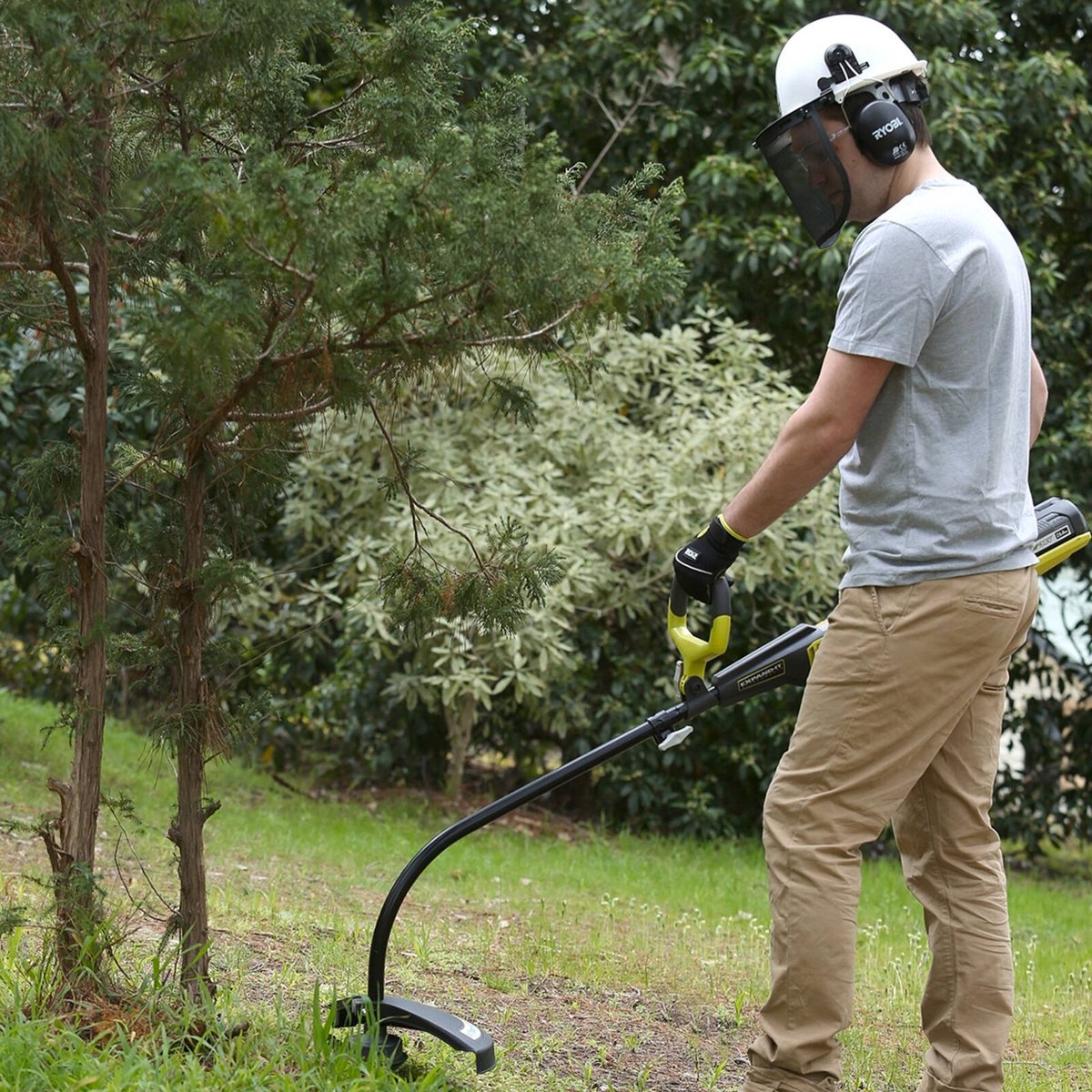 Ryobi Garden Helmet Kit - 1.05kg - White & Black - Safety Gear - SuperSaverAU - view 3
