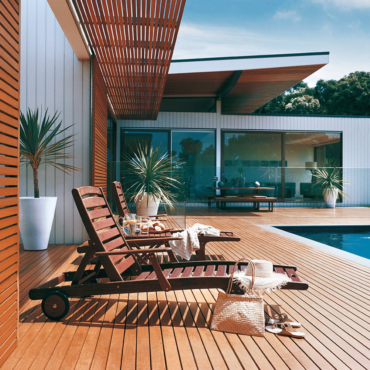 Intergrain UltraDeck Slip Resistant Decking Oil 4L Water-Based Durable - SuperSaverAU - view 3