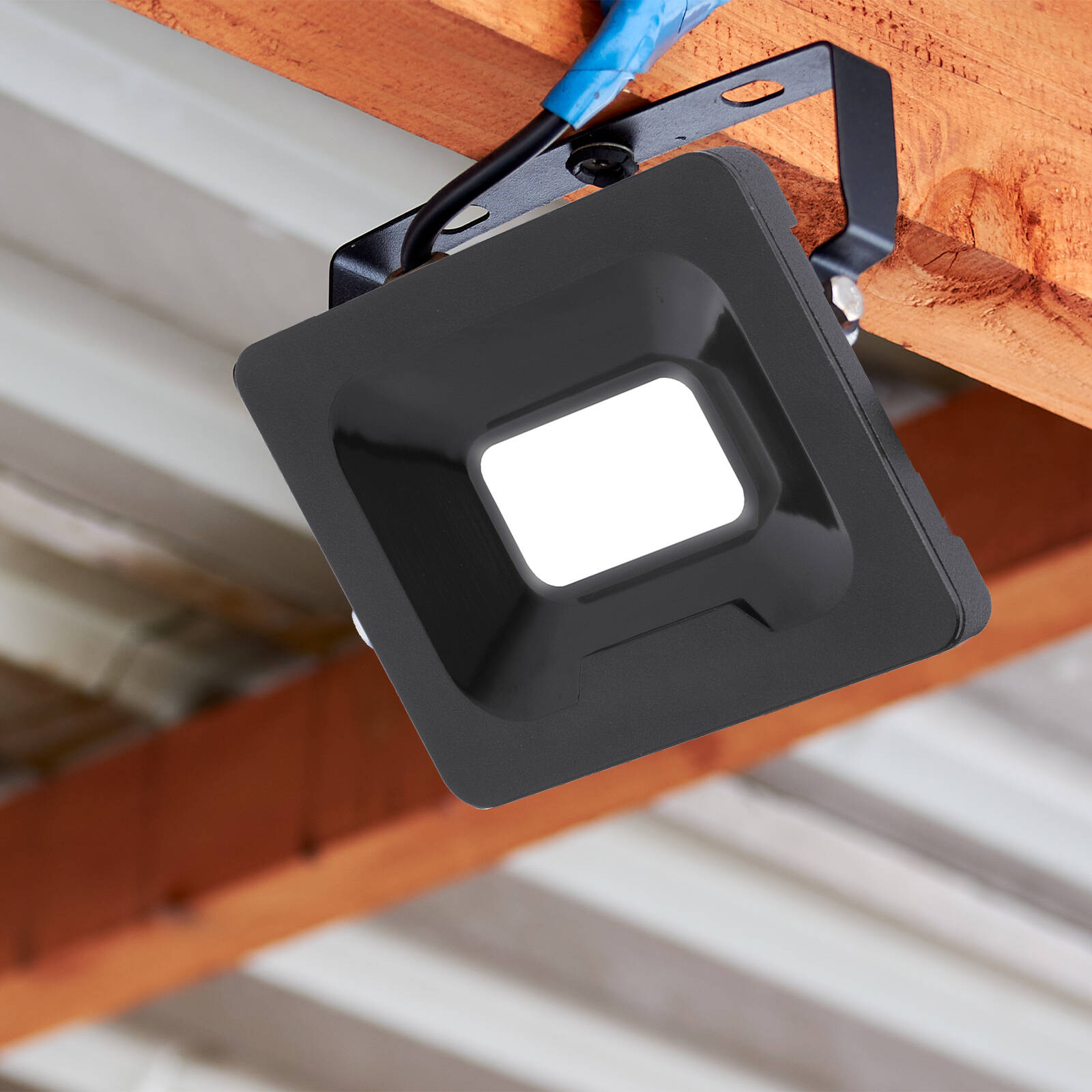 Arlec 50W LED Security Floodlight Black Aluminium Outdoor FL355