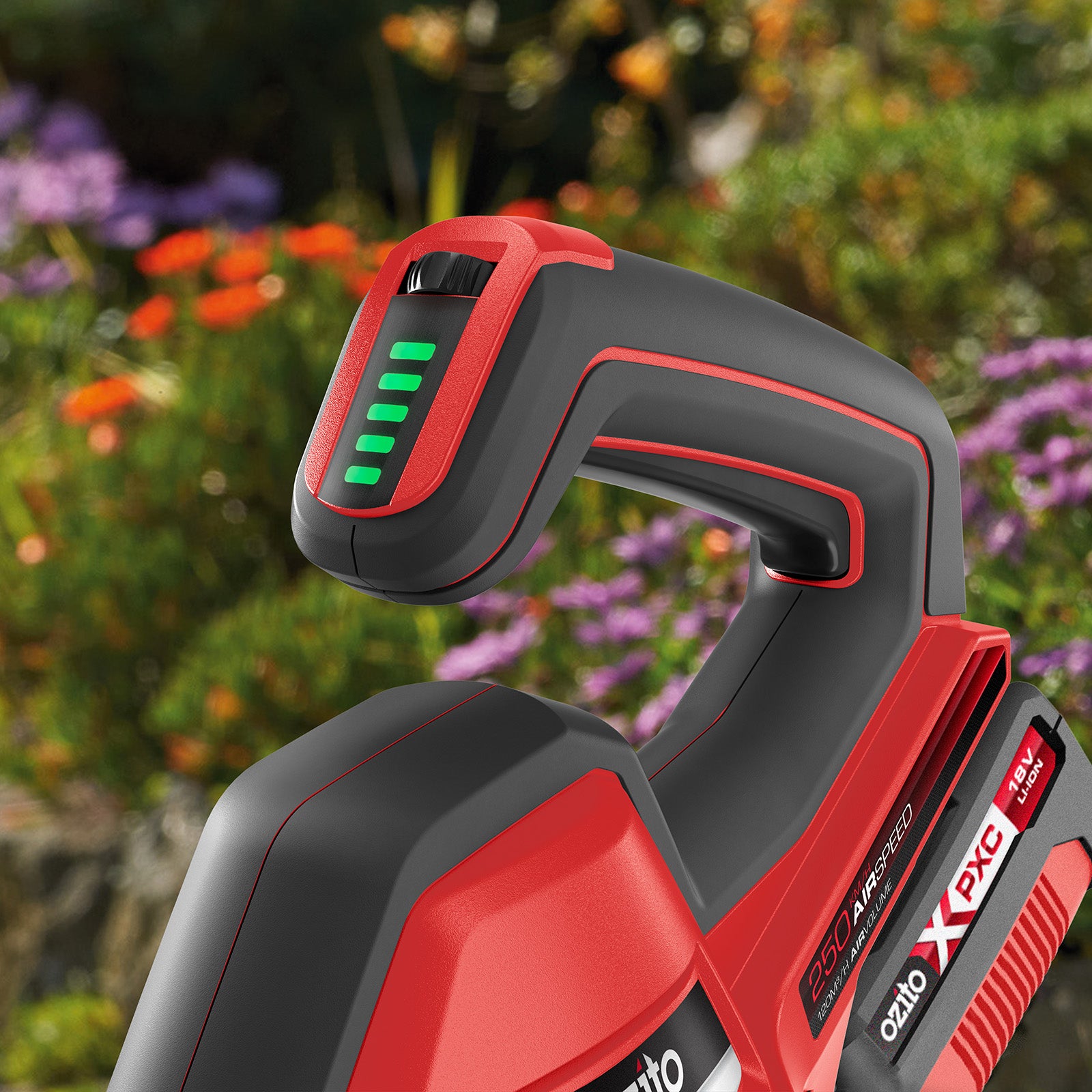 Ozito PXC 18V Cordless Universal Blower 4.0Ah Kit, Variable Speed PXBUVK-4025