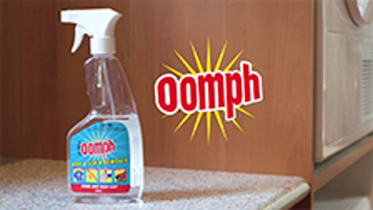 Glitz Goo & Stain Remover 500ml Trigger Spray, Indoor & Outdoor, Phosphate Free