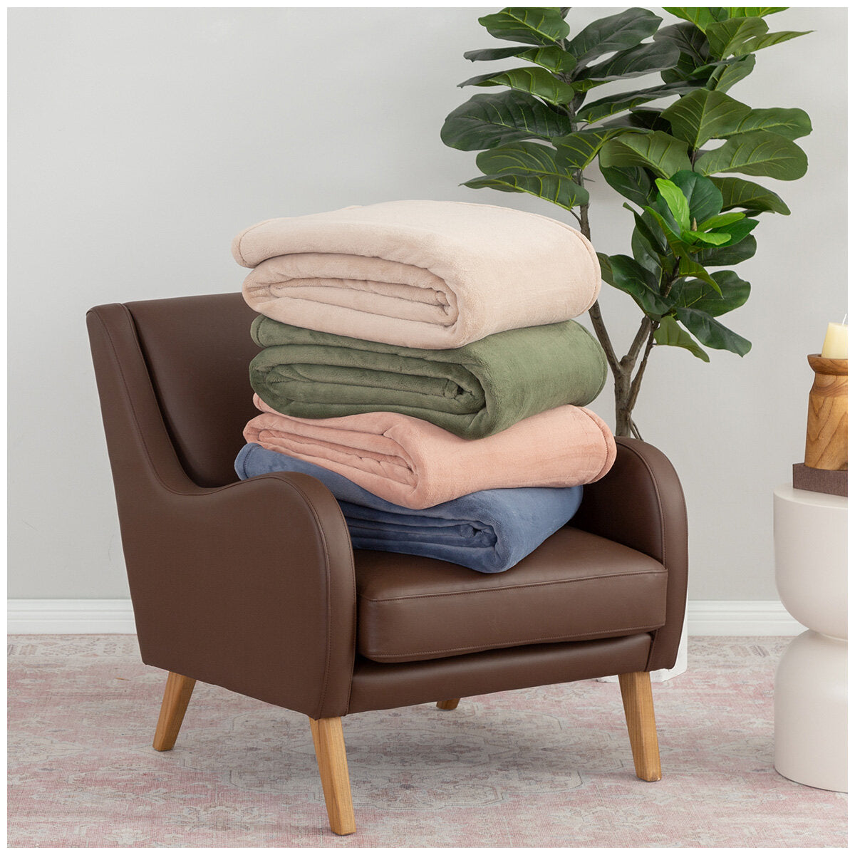 Berkshire Luxe Loft Blanket Queen Blue - Recycled Polyester Fibres, AquaSmart Dye, Matte Appearance - SuperSaverAU - view 5