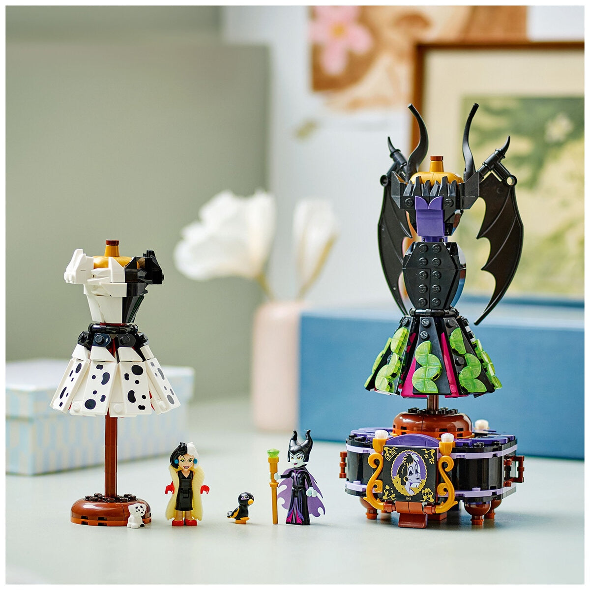 LEGO Disney Villains Maleficent’s and Cruella De Vil’s Dresses 43262 - SuperSaverAU - view 5