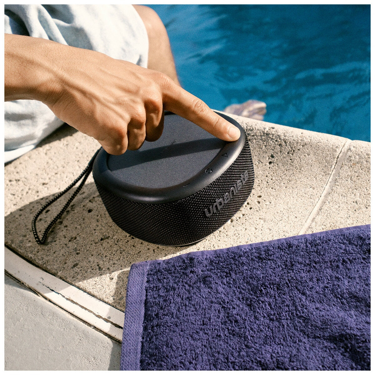 Urbanista Malibu Speaker Midnight Black IP67 Dust & Waterproof - SuperSaverAU - view 7