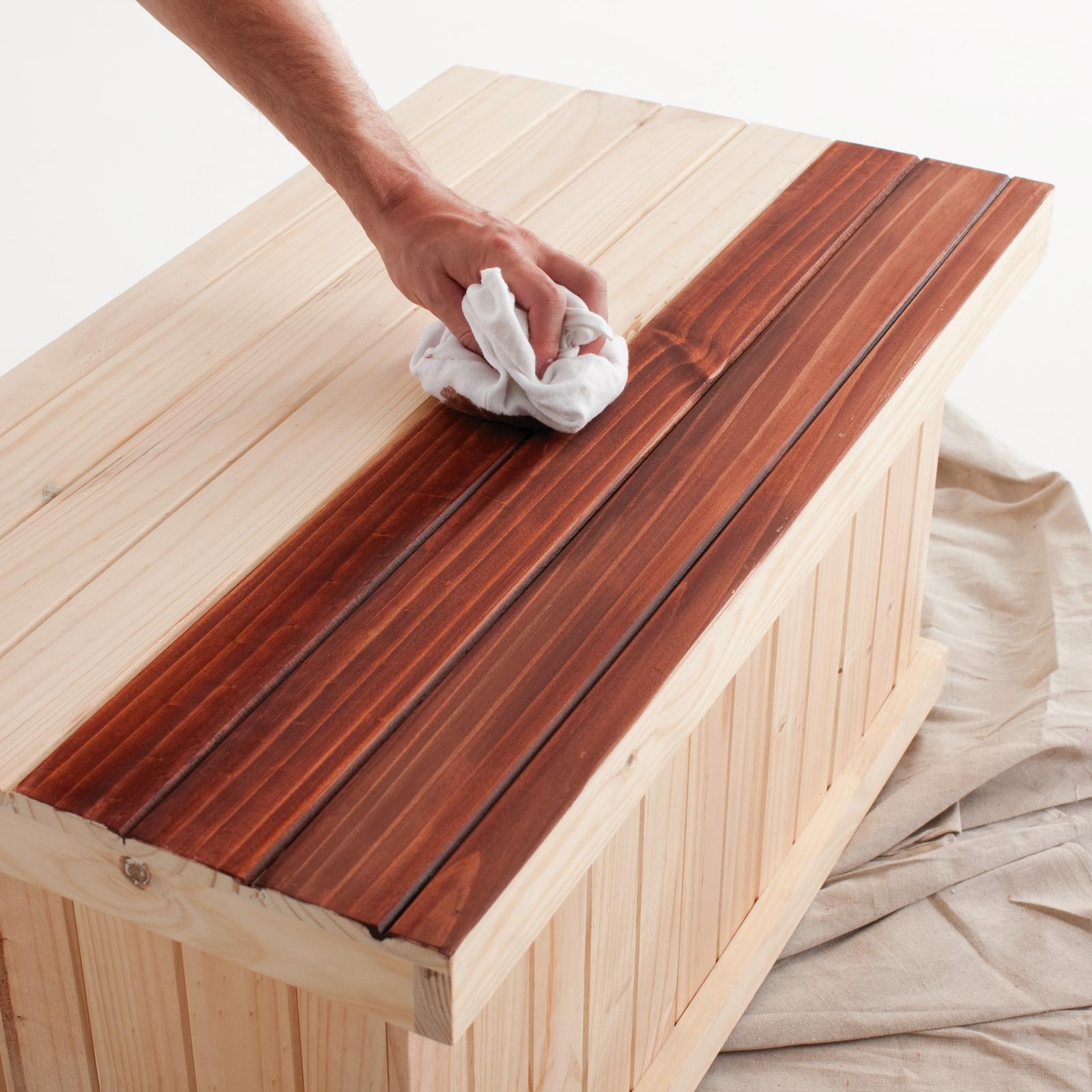 Cabot's 250ml Walnut Interior Stain, Oil Based Penetrating Timber Stain, Splatter Resistant