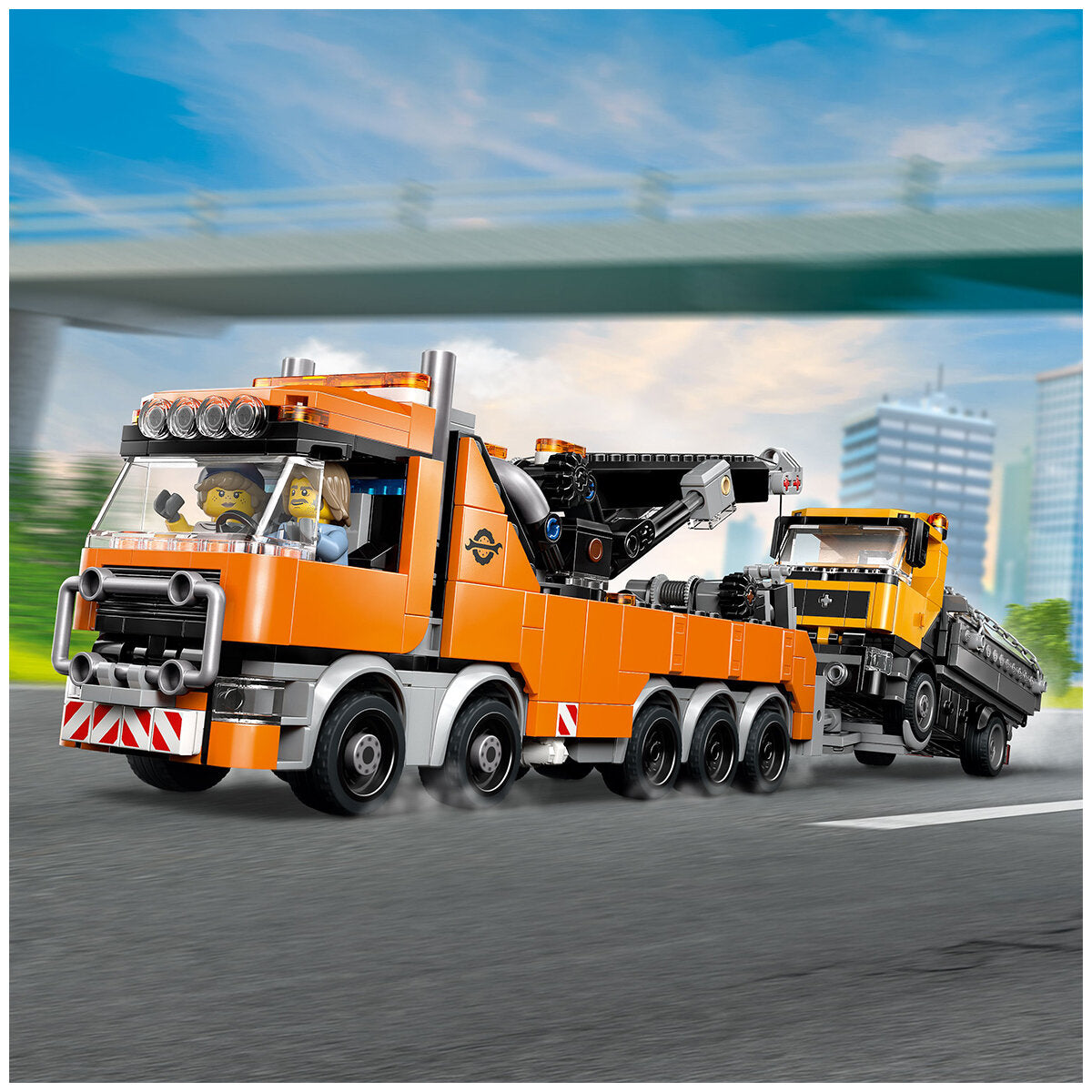 LEGO City Heavy-Duty Recovery Tow Truck With Crane 60467, 793 Pieces, Ages 8+, Working Crane, Winch, Dump Truck, 3 Minifigures - SuperSaverAU - view 10