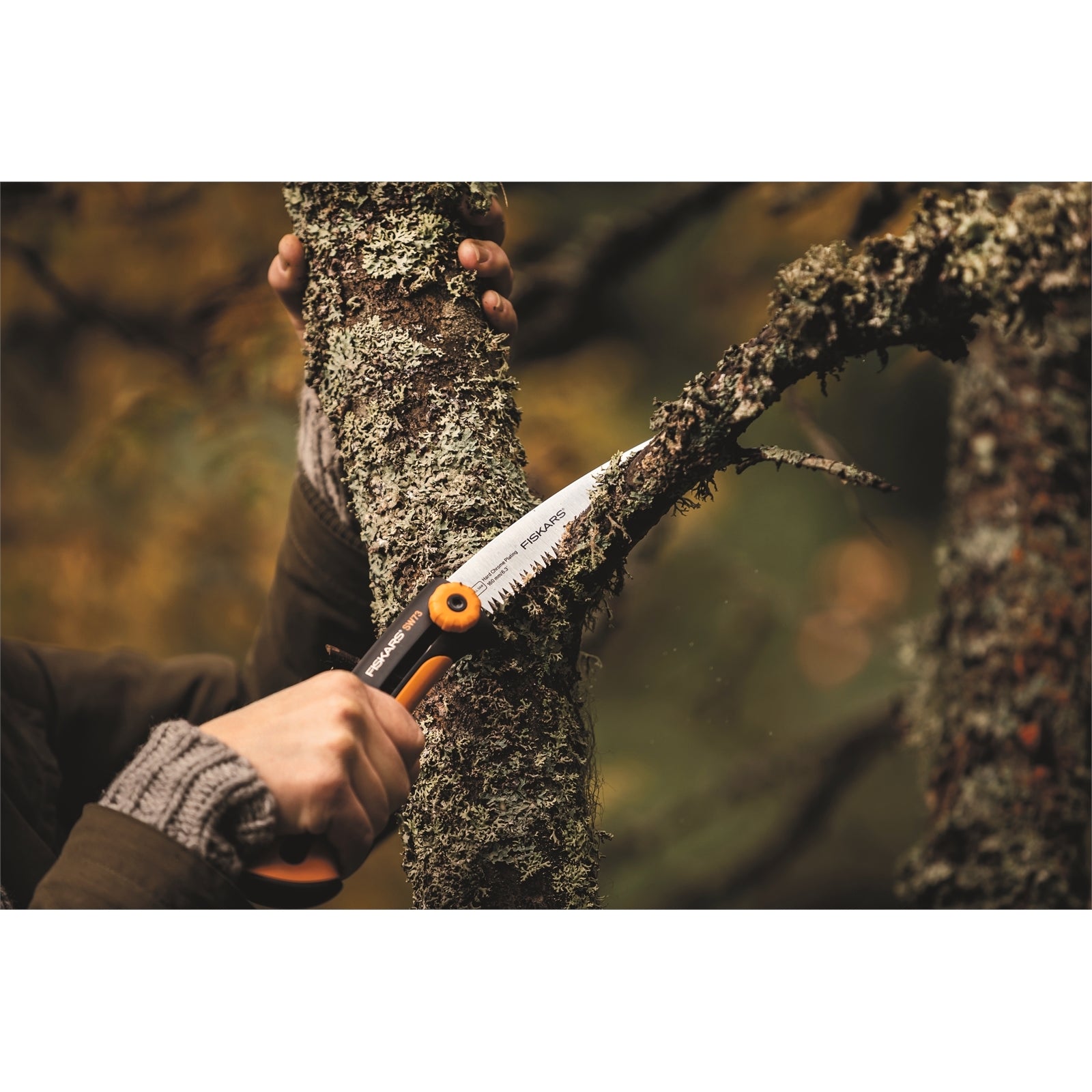 Fiskars Xtract Garden Saw with 250mm Stainless Steel Blade & Fibrecomp Handle