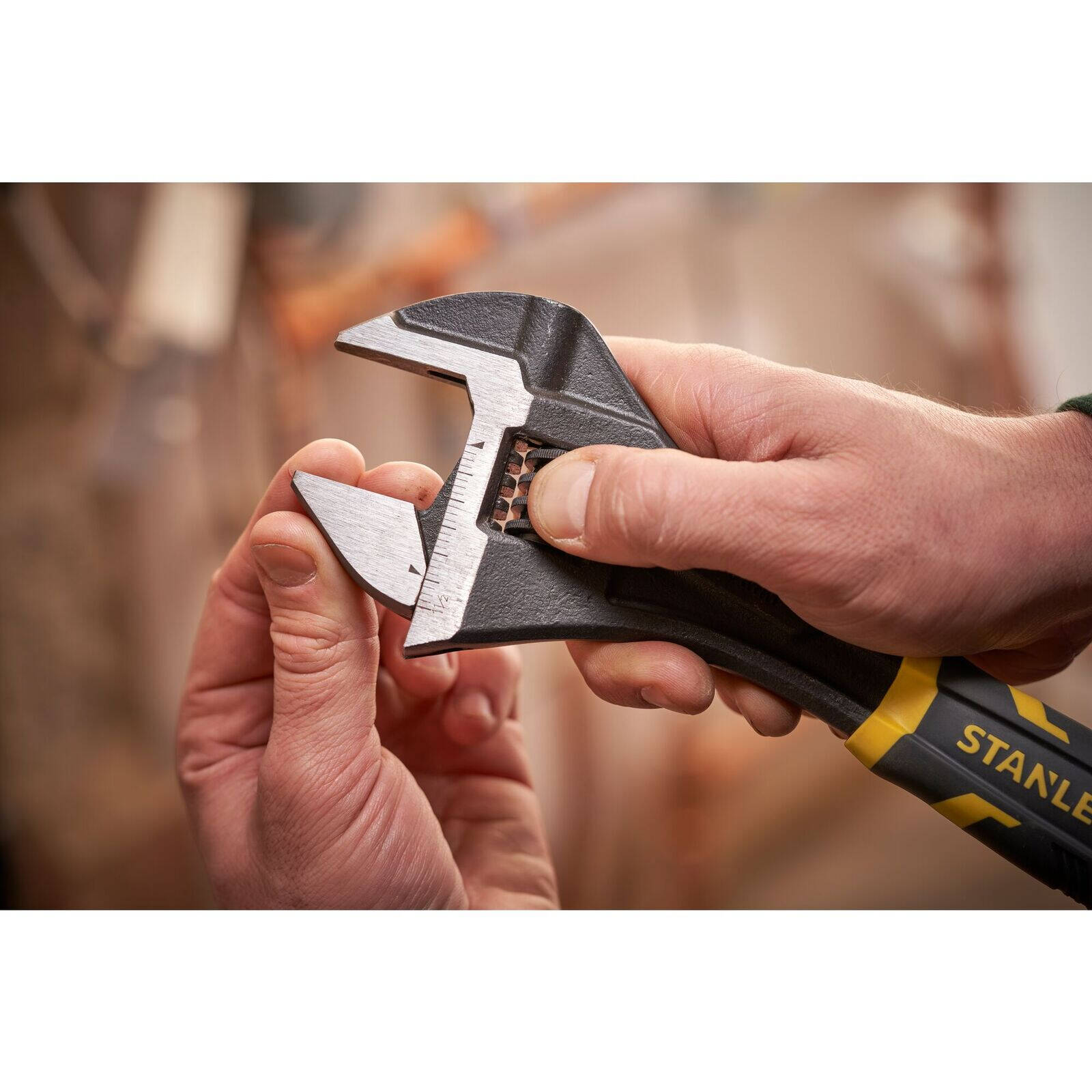 Stanley FatMax 250mm Quick Adjustable Wrench Black