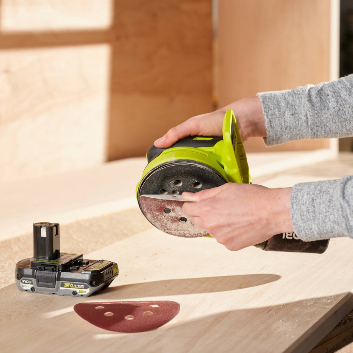 Ryobi 18V ONE+ HP Brushless 125mm Cordless Random Orbital Sander Tool Only RROS18C