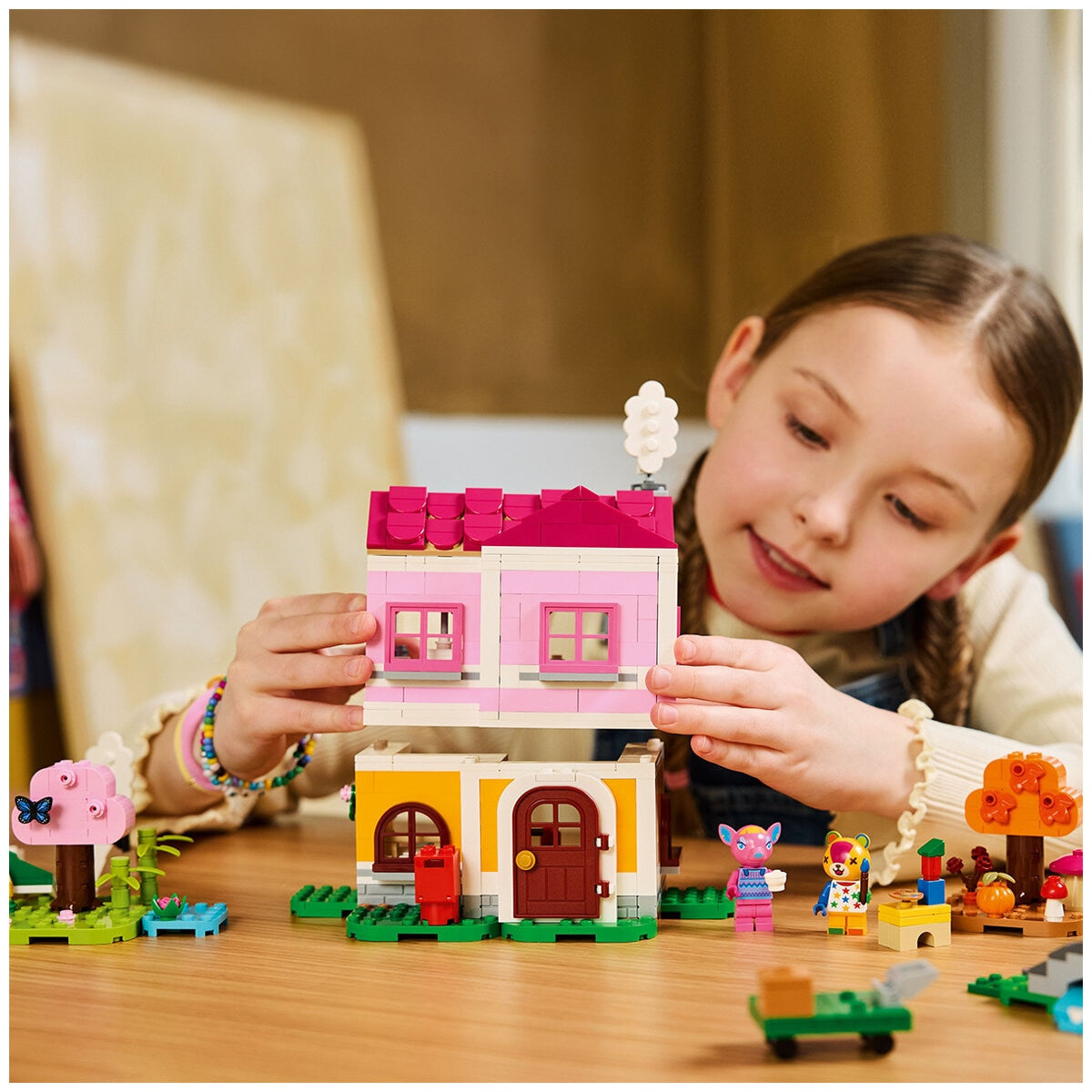LEGO Animal Crossing Creative Houses 77057: 3 Minifigures, Seasonal Modules, 814 Pieces - SuperSaverAU - view 4